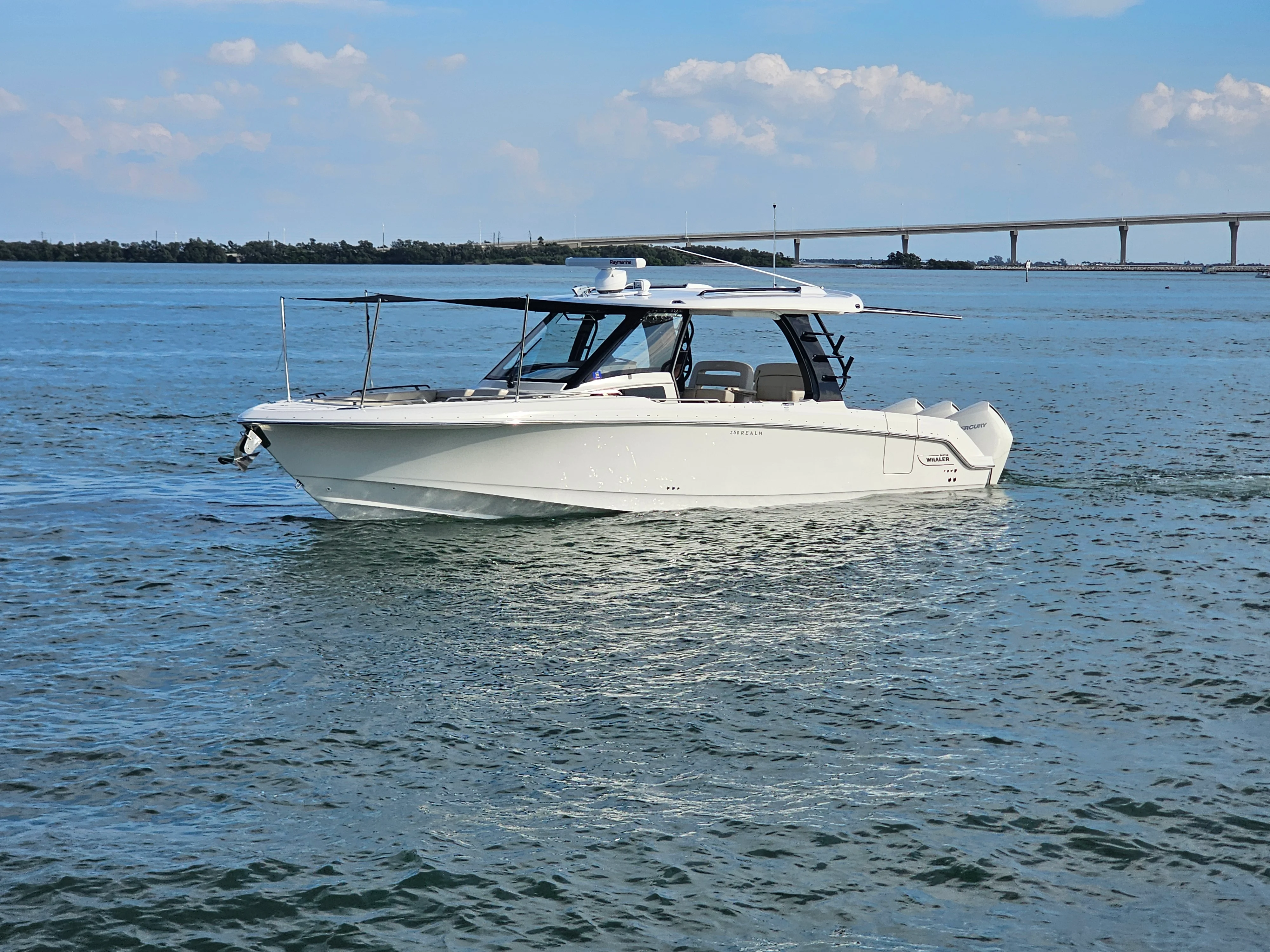 2021 Boston Whaler 350 REALM Image Thumbnail #7