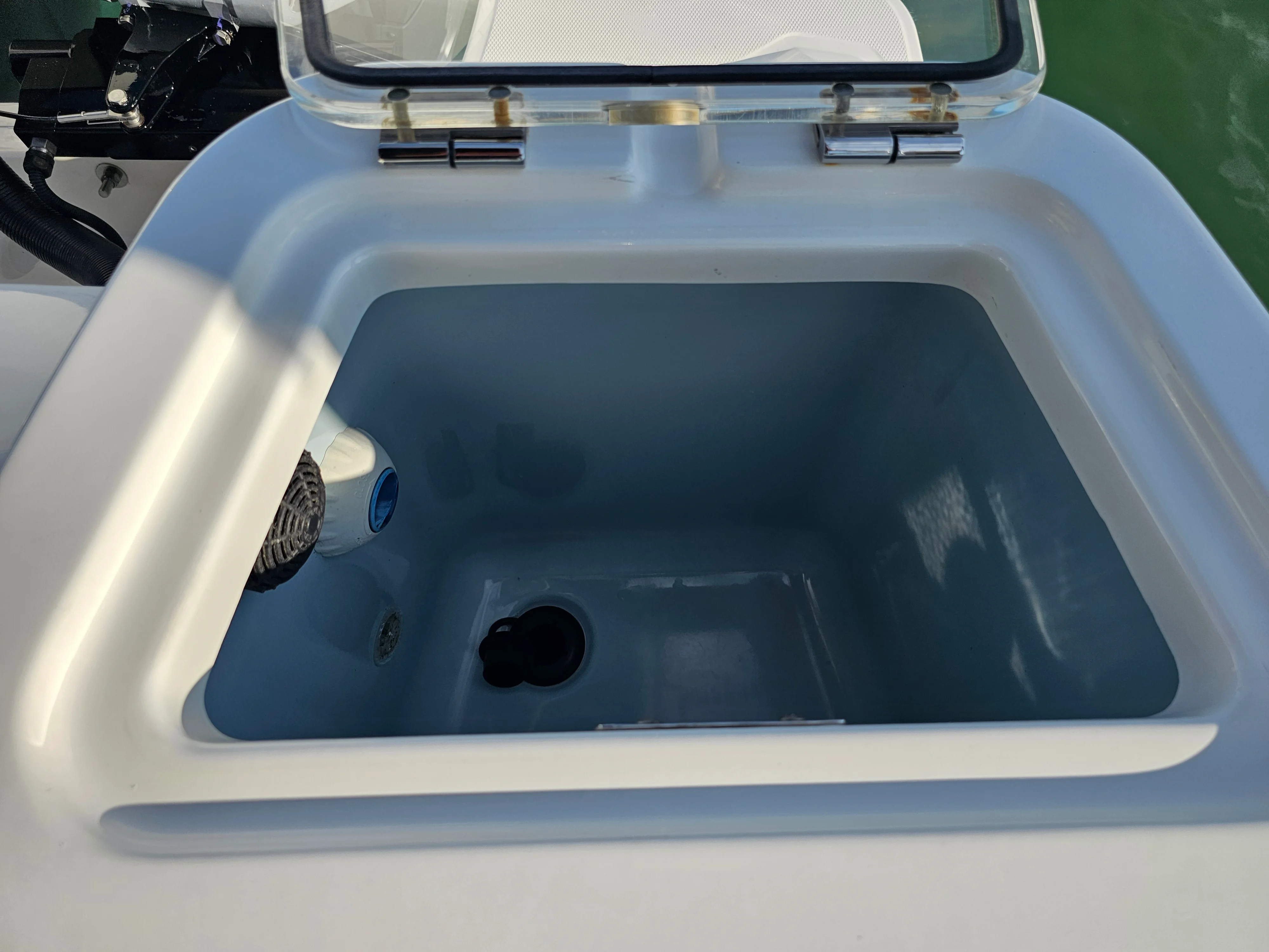 2021 Boston Whaler 350 REALM Image Thumbnail #23