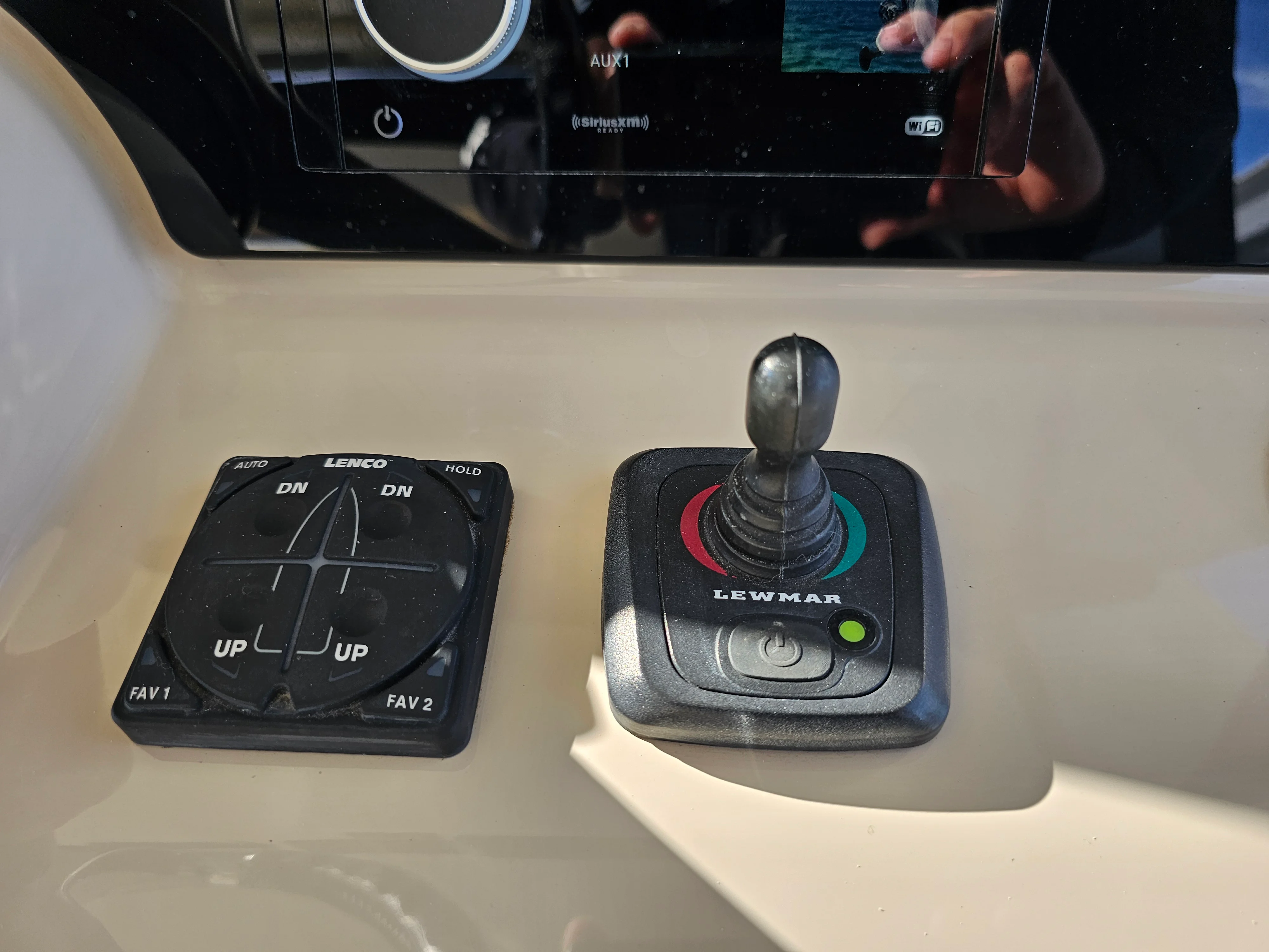 2021 Boston Whaler 350 REALM Image Thumbnail #34