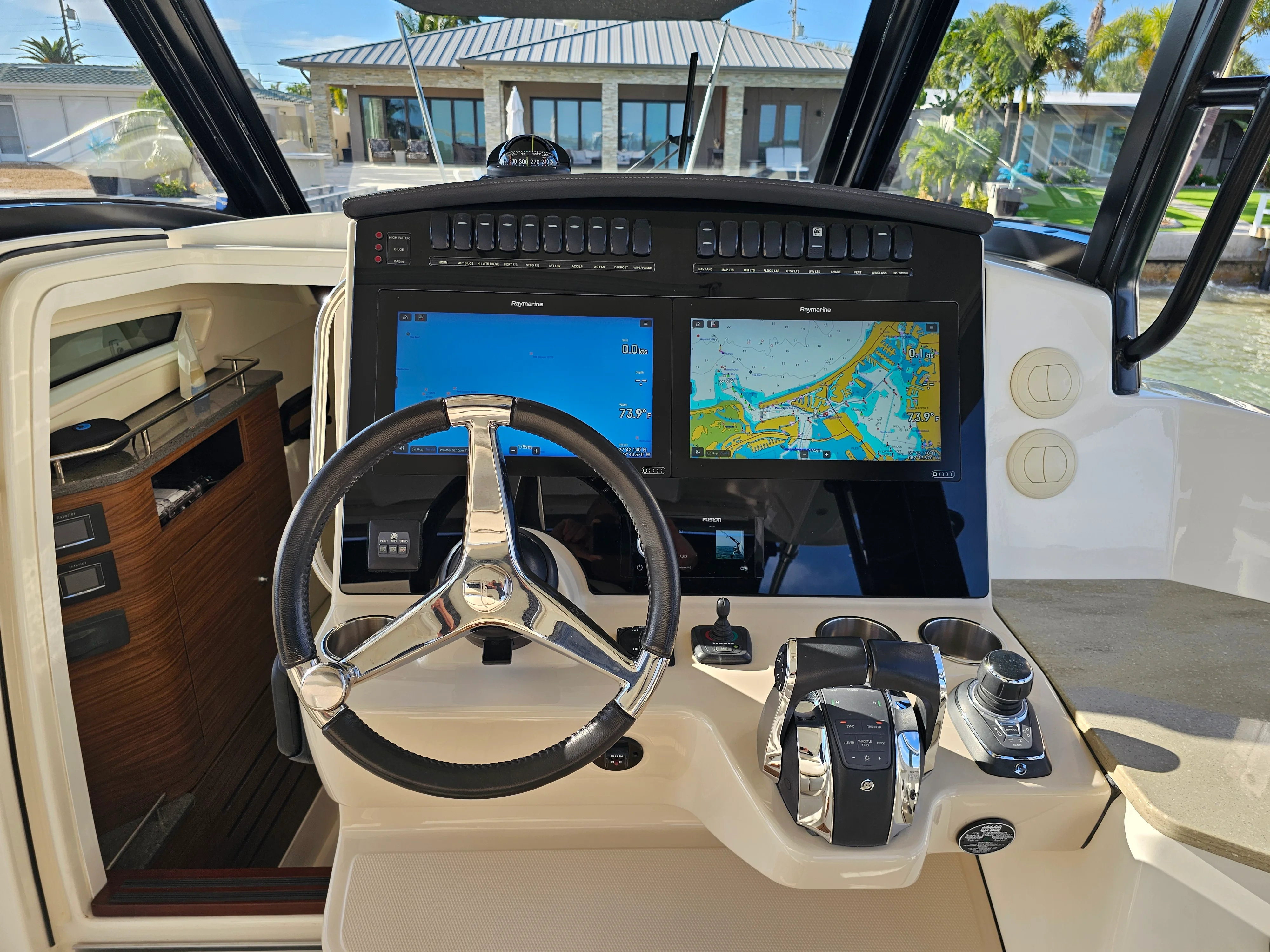 2021 Boston Whaler 350 REALM Image Thumbnail #32