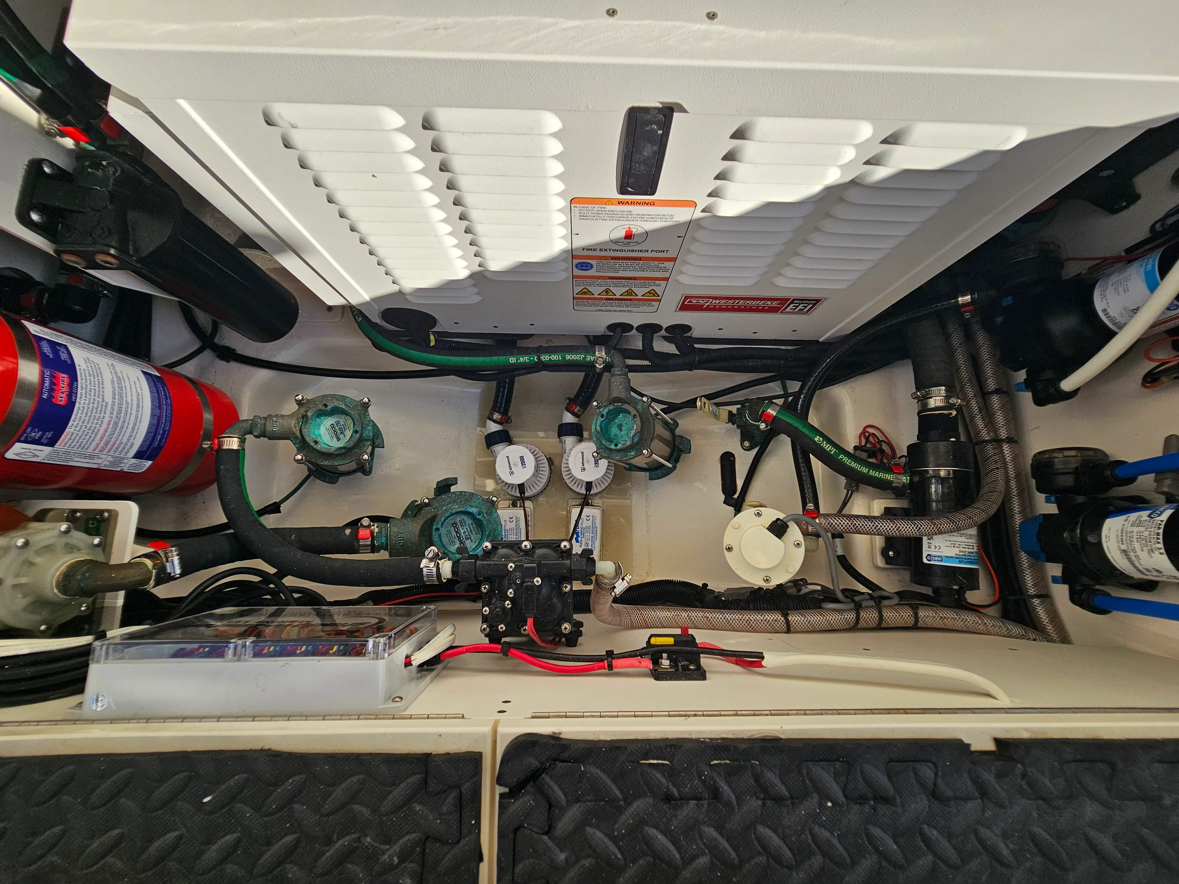 2021 Boston Whaler 350 REALM Image Thumbnail #62