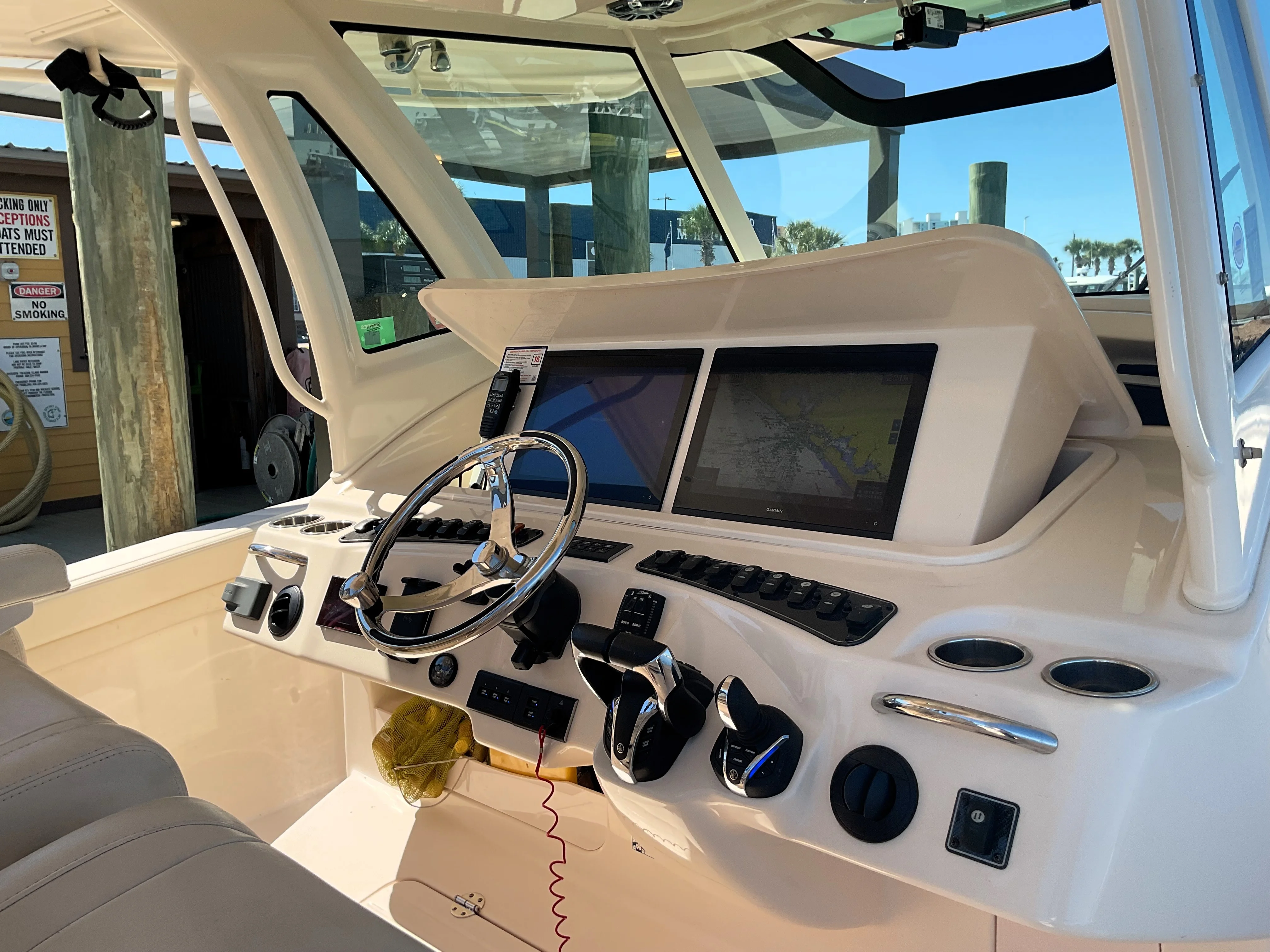 2022 Grady-White 376 Image Thumbnail #20