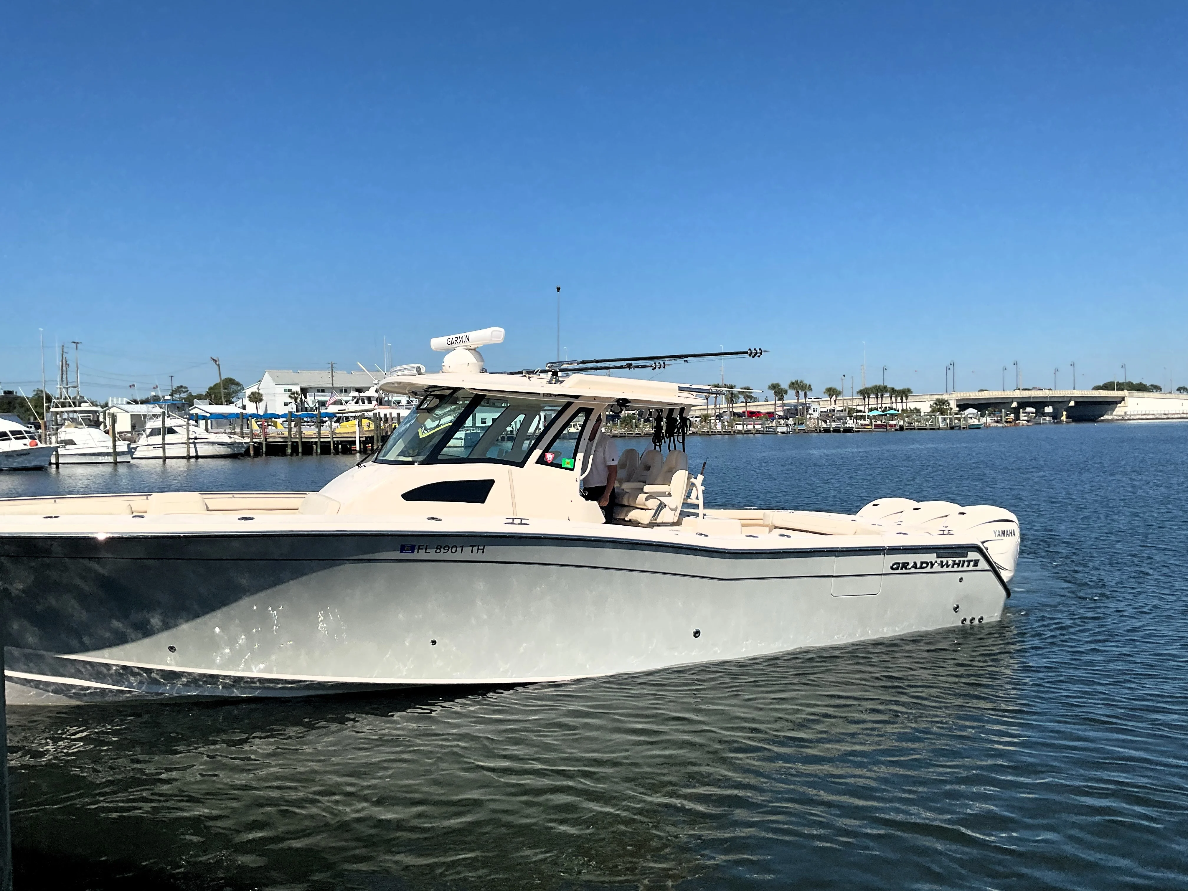 2022 Grady-White 376 Image Thumbnail #1