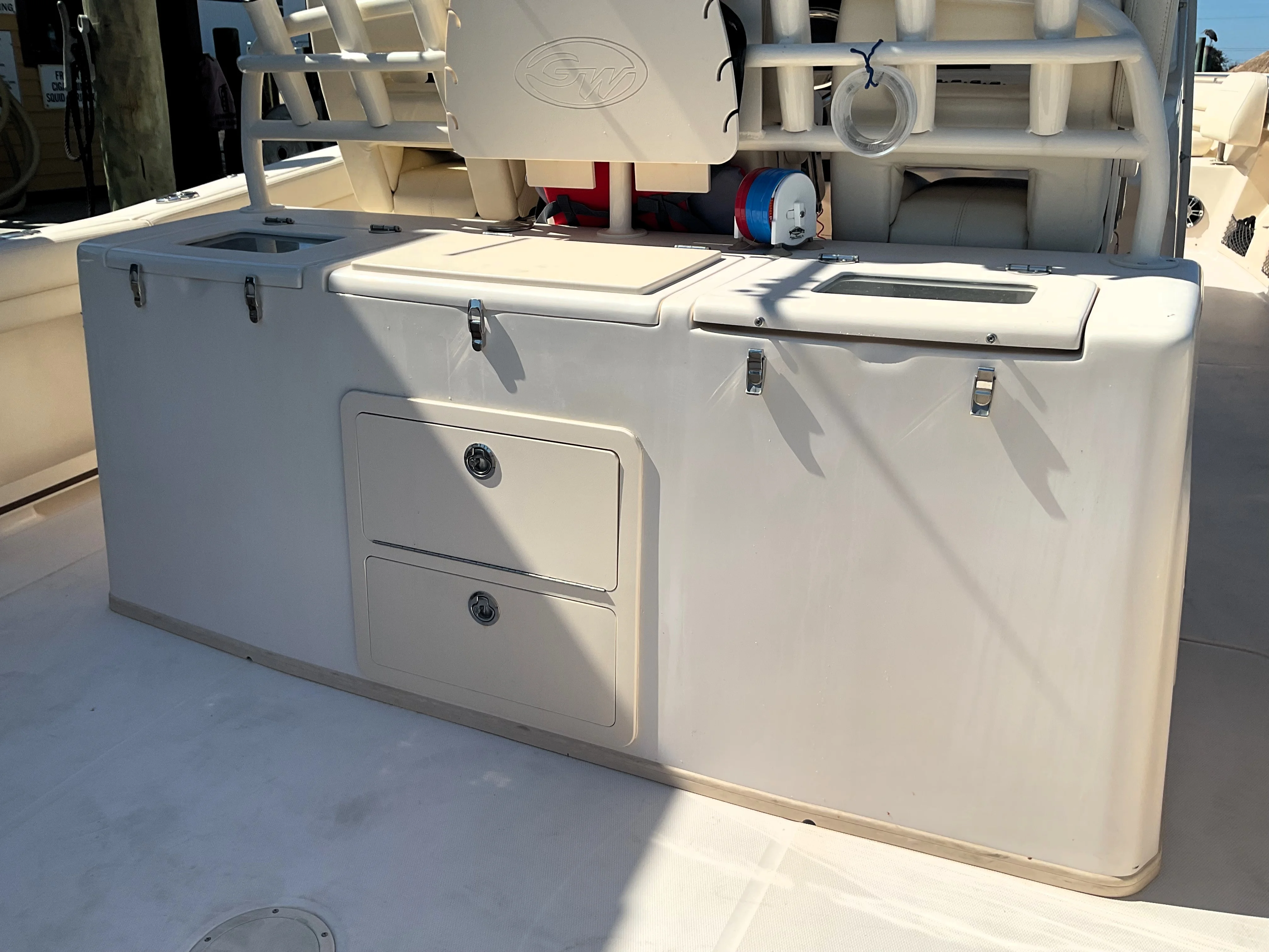 2022 Grady-White 376 Image Thumbnail #24