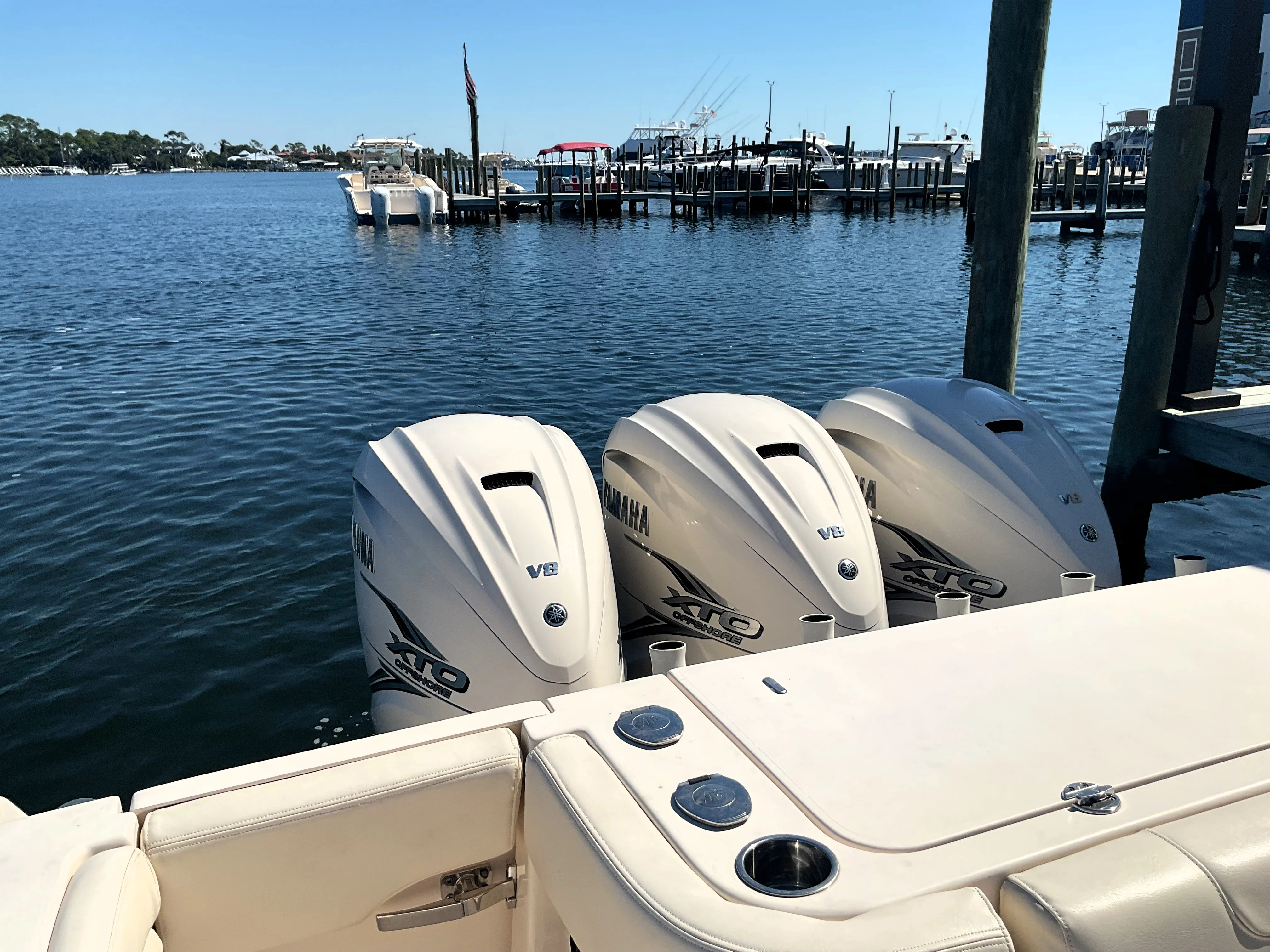 2022 Grady-White 376 Image Thumbnail #17