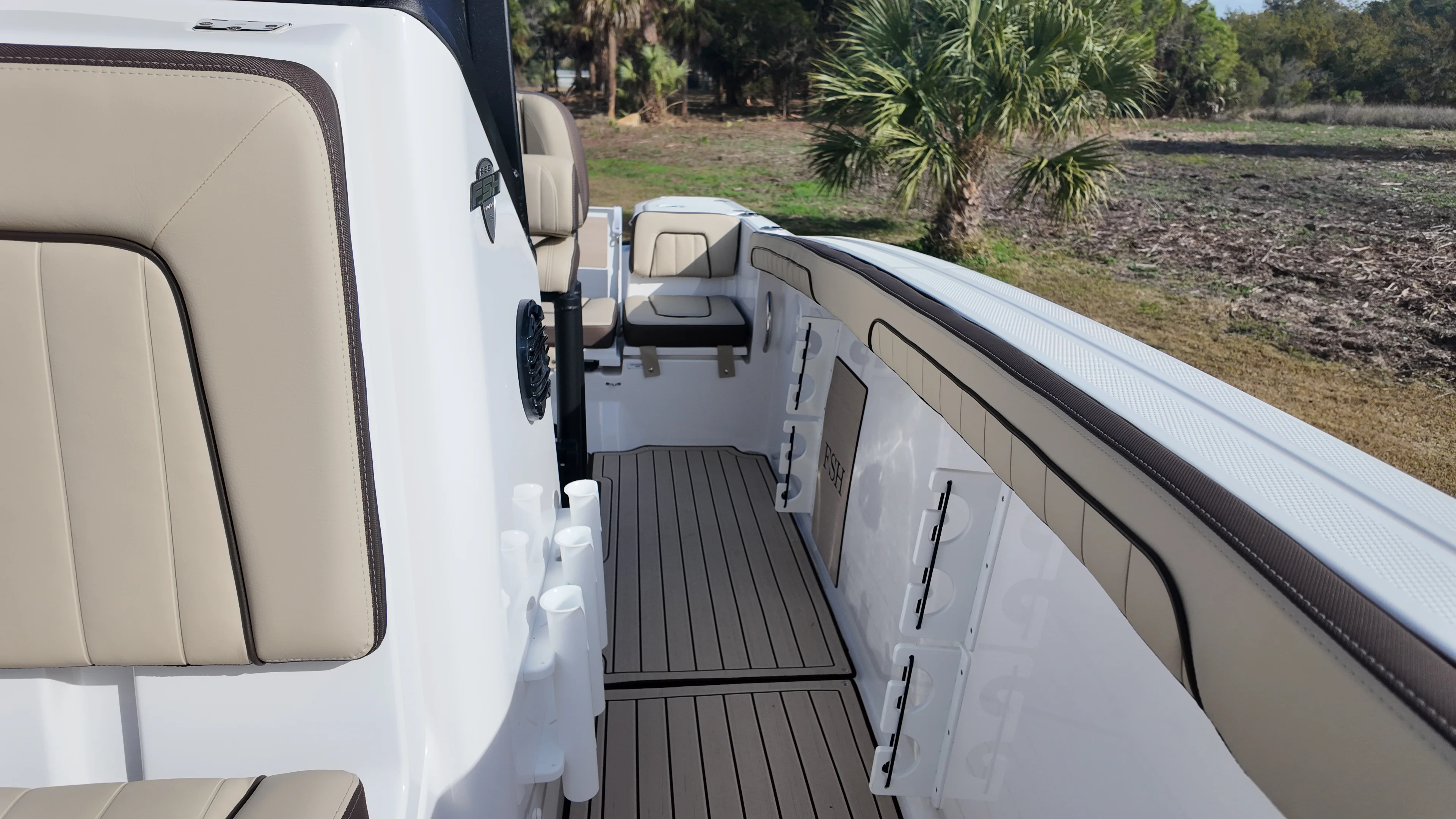 2026 Yamaha 255FSH SP E Image Thumbnail #17