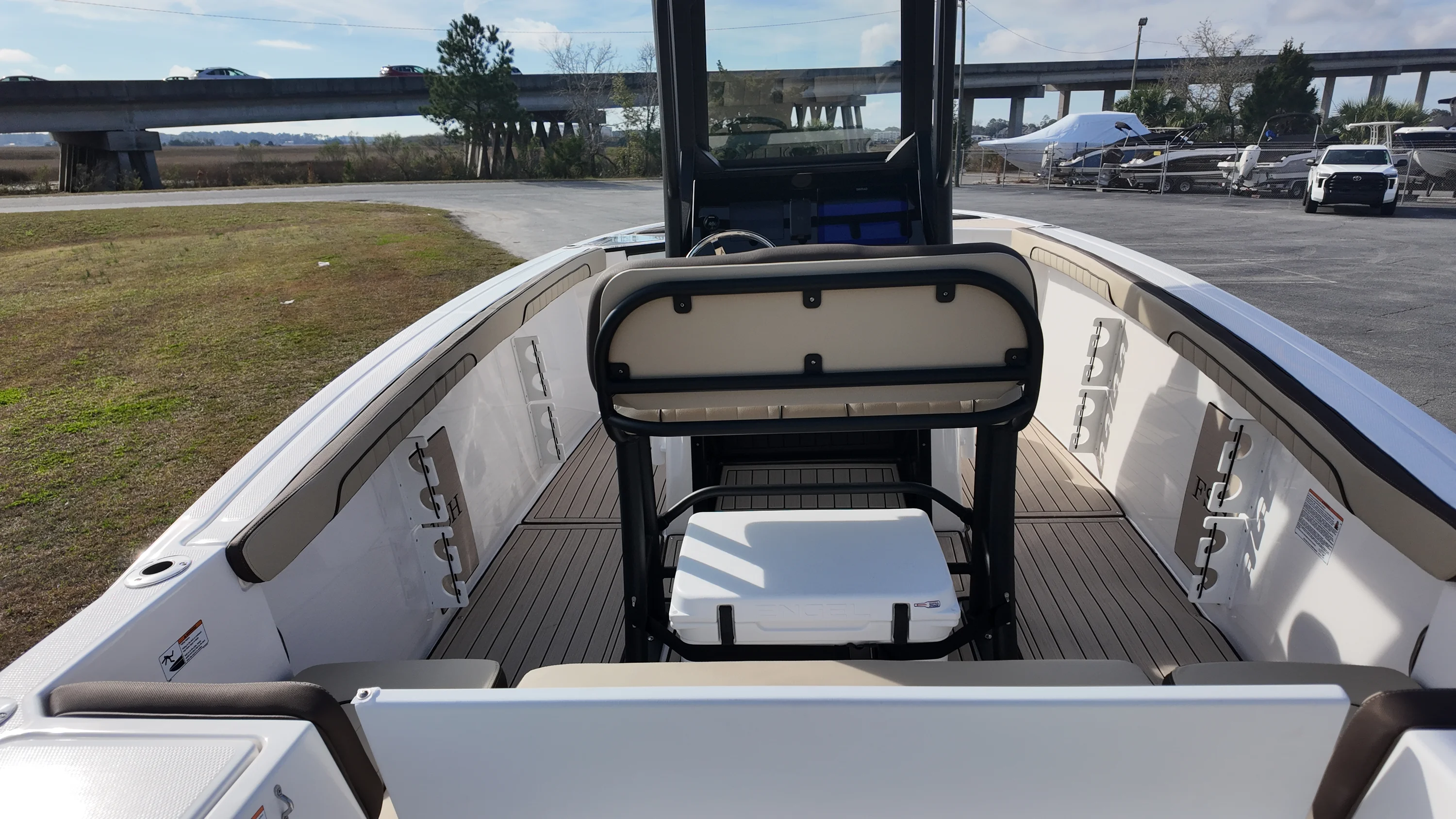 2026 Yamaha 255FSH SP E Image Thumbnail #6