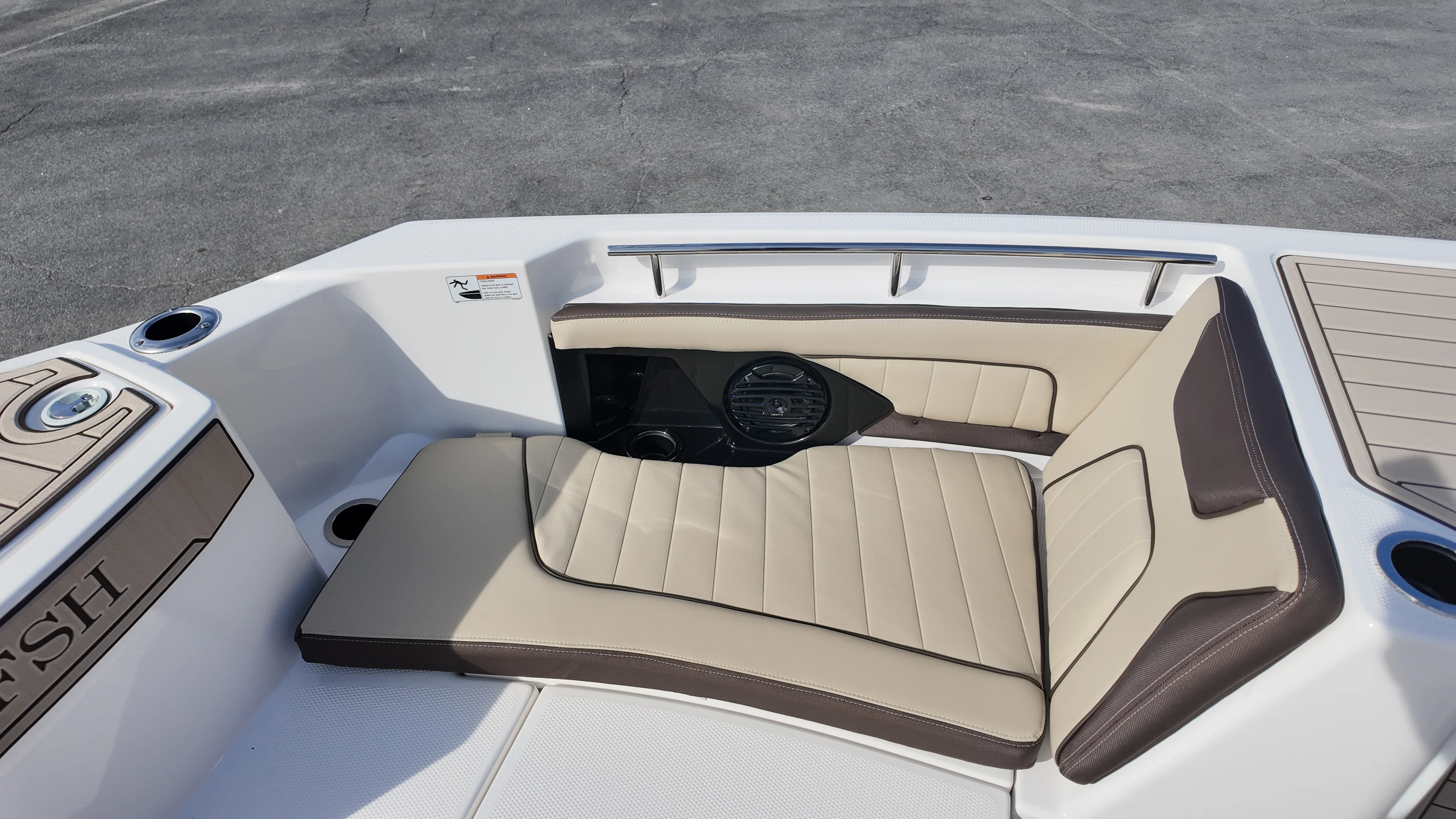 2026 Yamaha 255FSH SP E Image Thumbnail #23