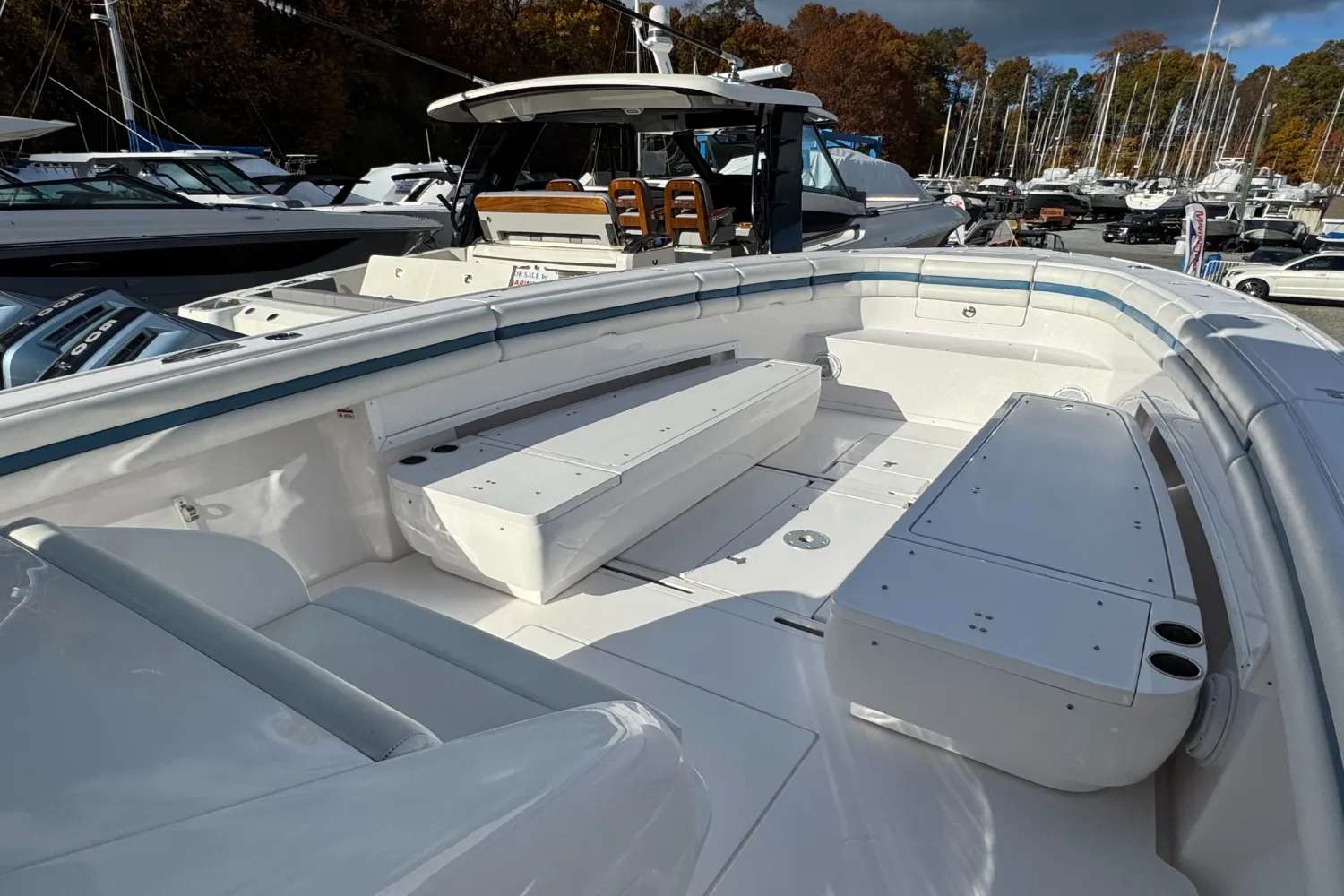 2017 Intrepid 400 Image Thumbnail #32