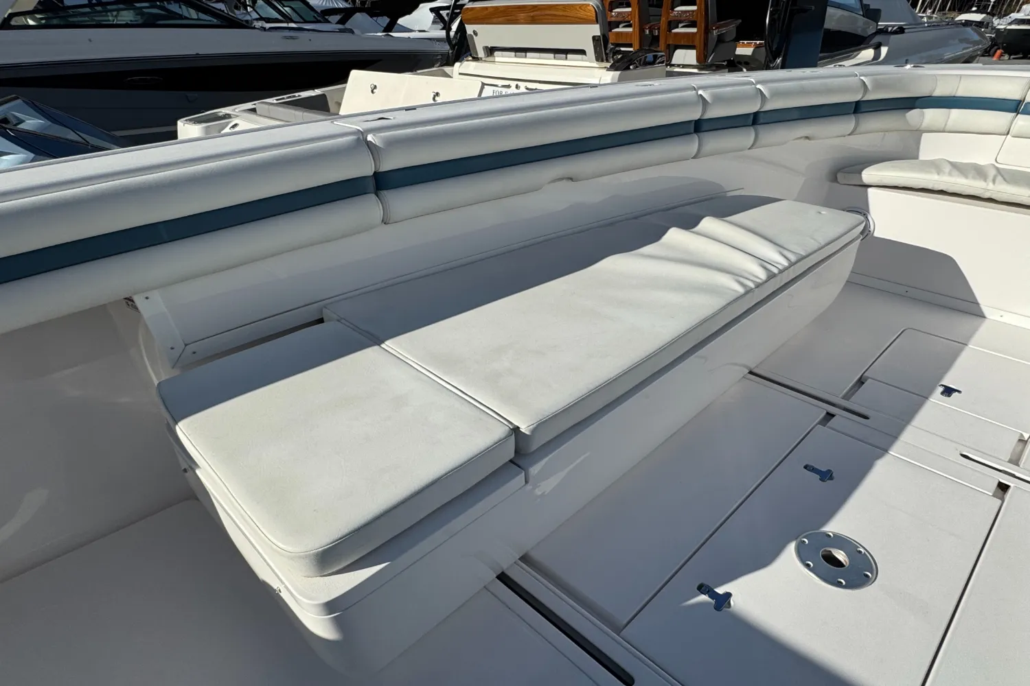 2017 Intrepid 400 Image Thumbnail #37