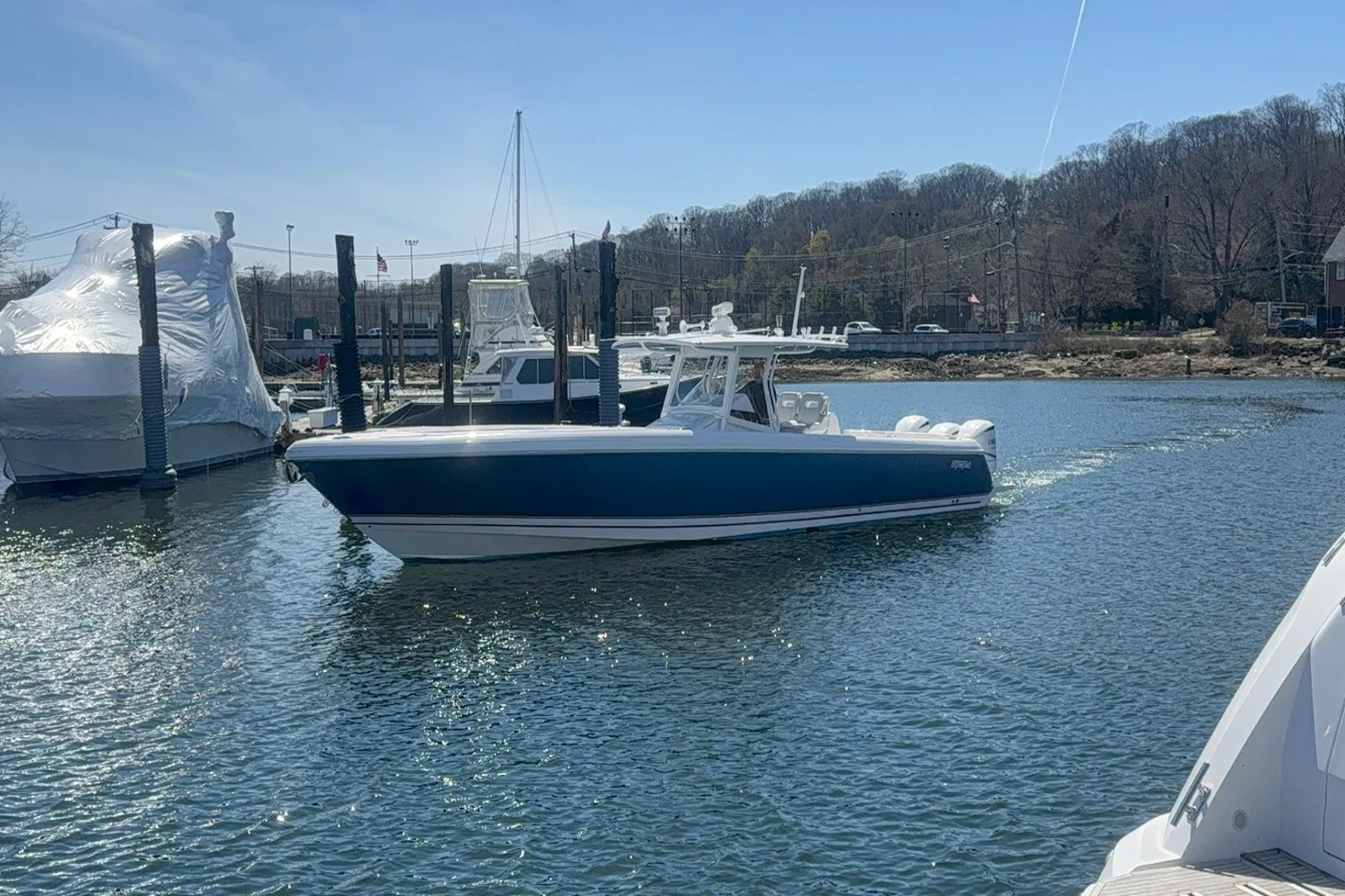 2017 Intrepid 400 Image Thumbnail #57