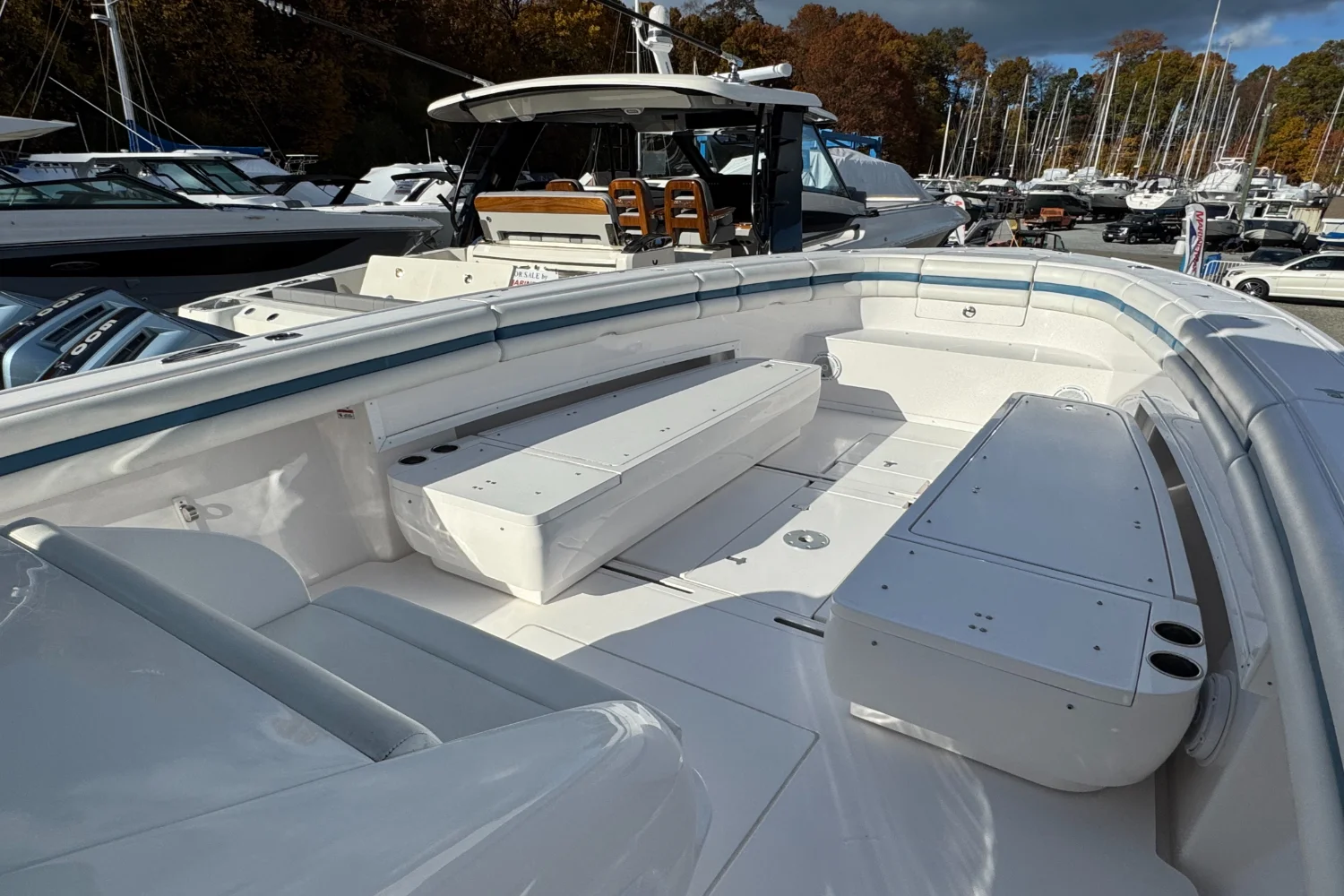 2017 Intrepid 400 Image Thumbnail #32