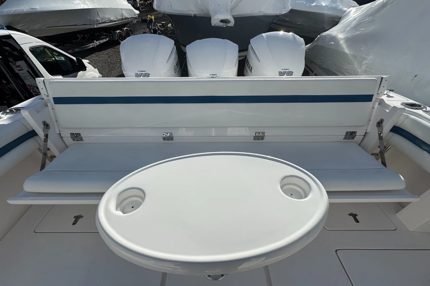 2017 Intrepid 400 Image Thumbnail #13