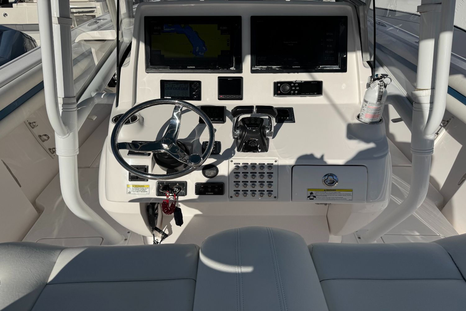 2017 Intrepid 400 Image Thumbnail #24