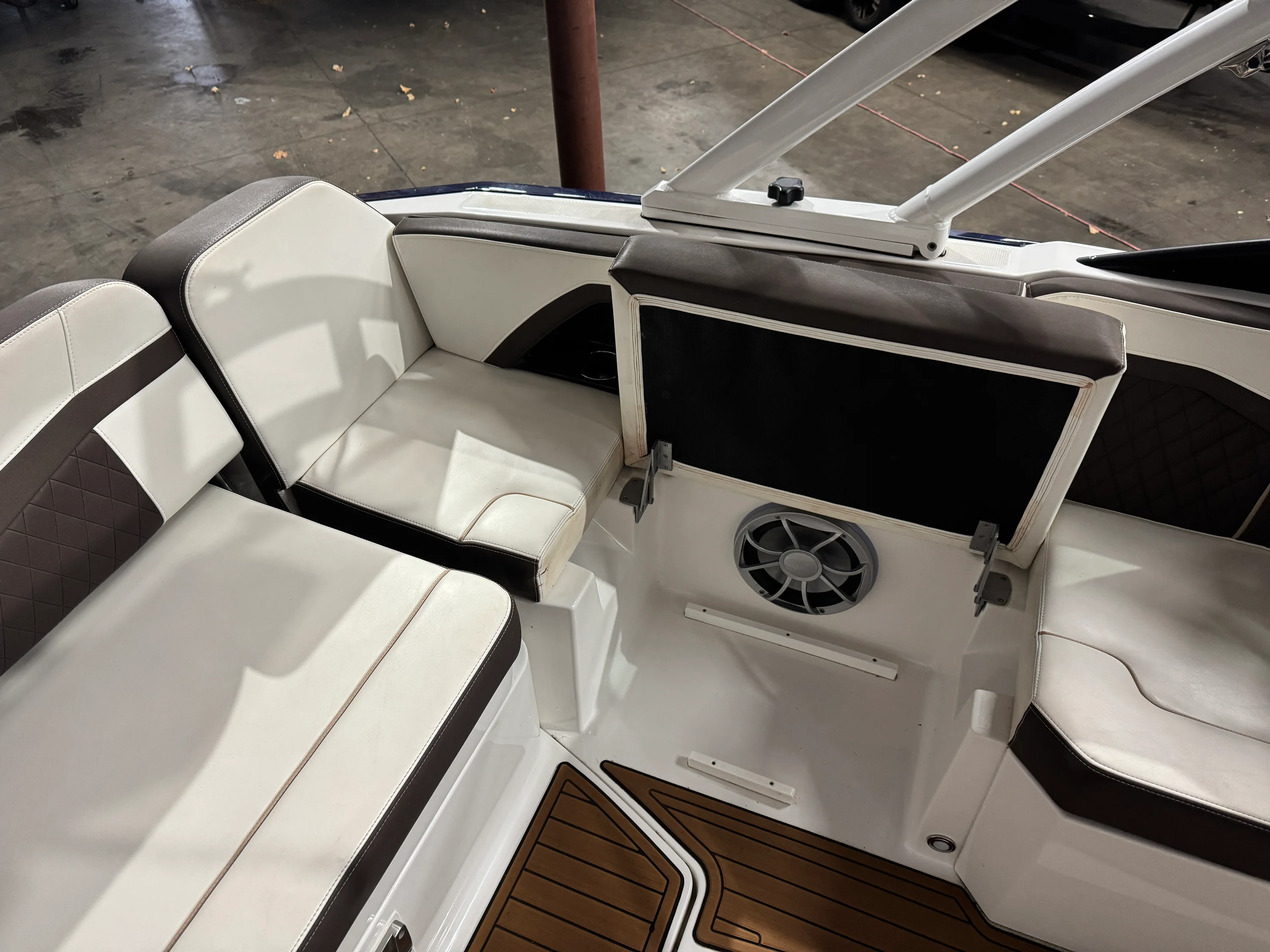 2018 Monterey 258SS Image Thumbnail #20