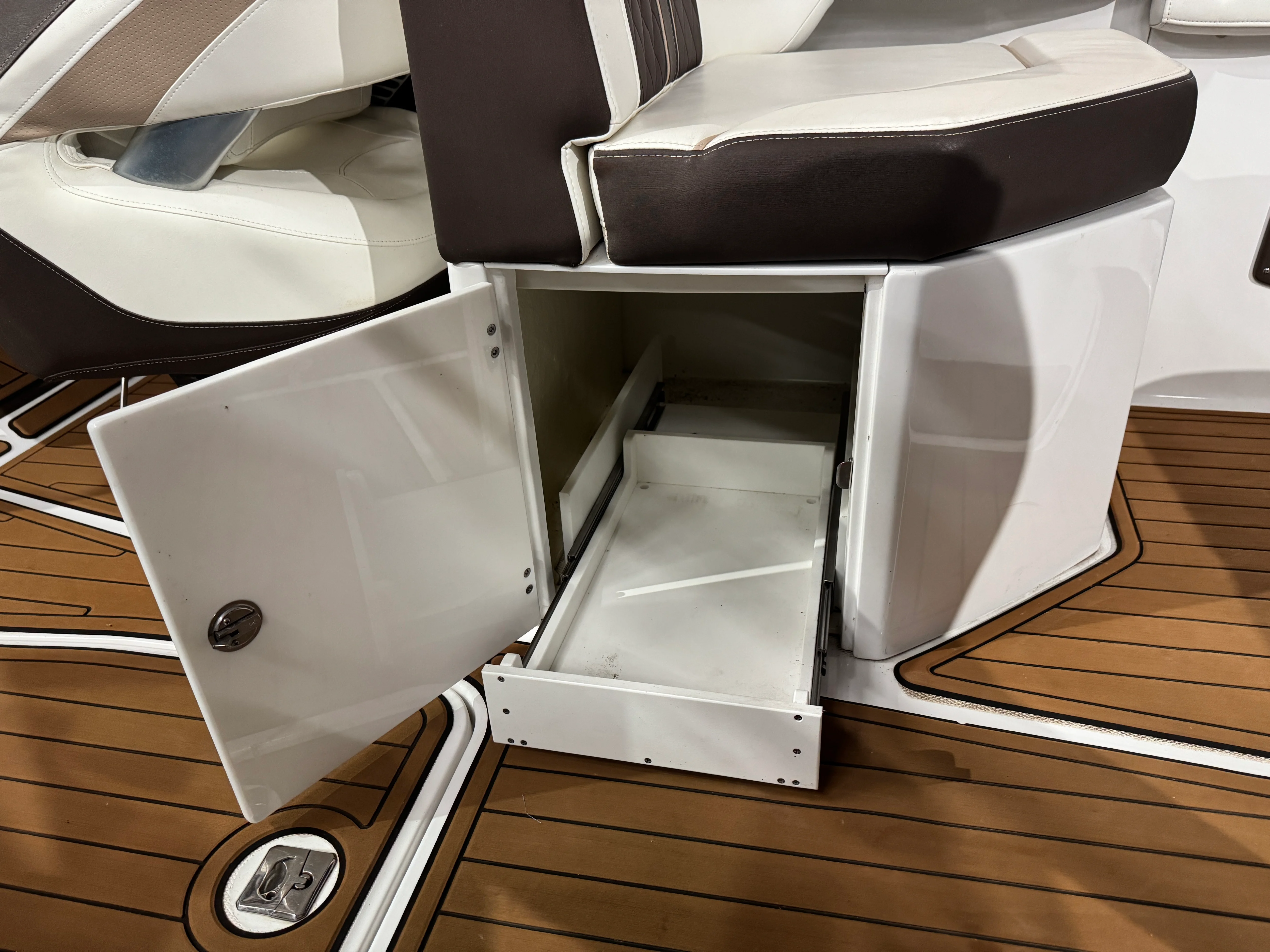 2018 Monterey 258SS Image Thumbnail #16