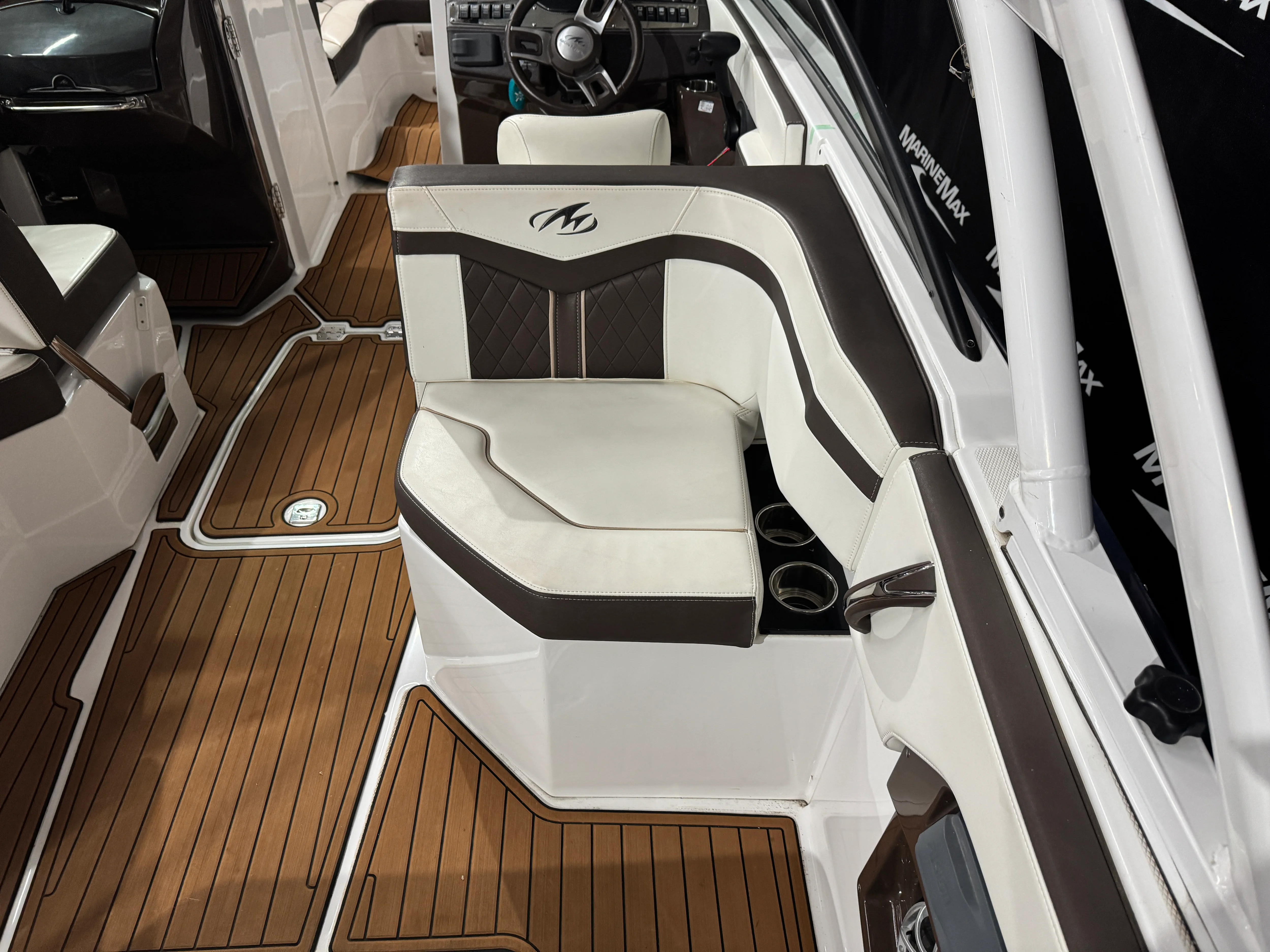 2018 Monterey 258SS Image Thumbnail #13