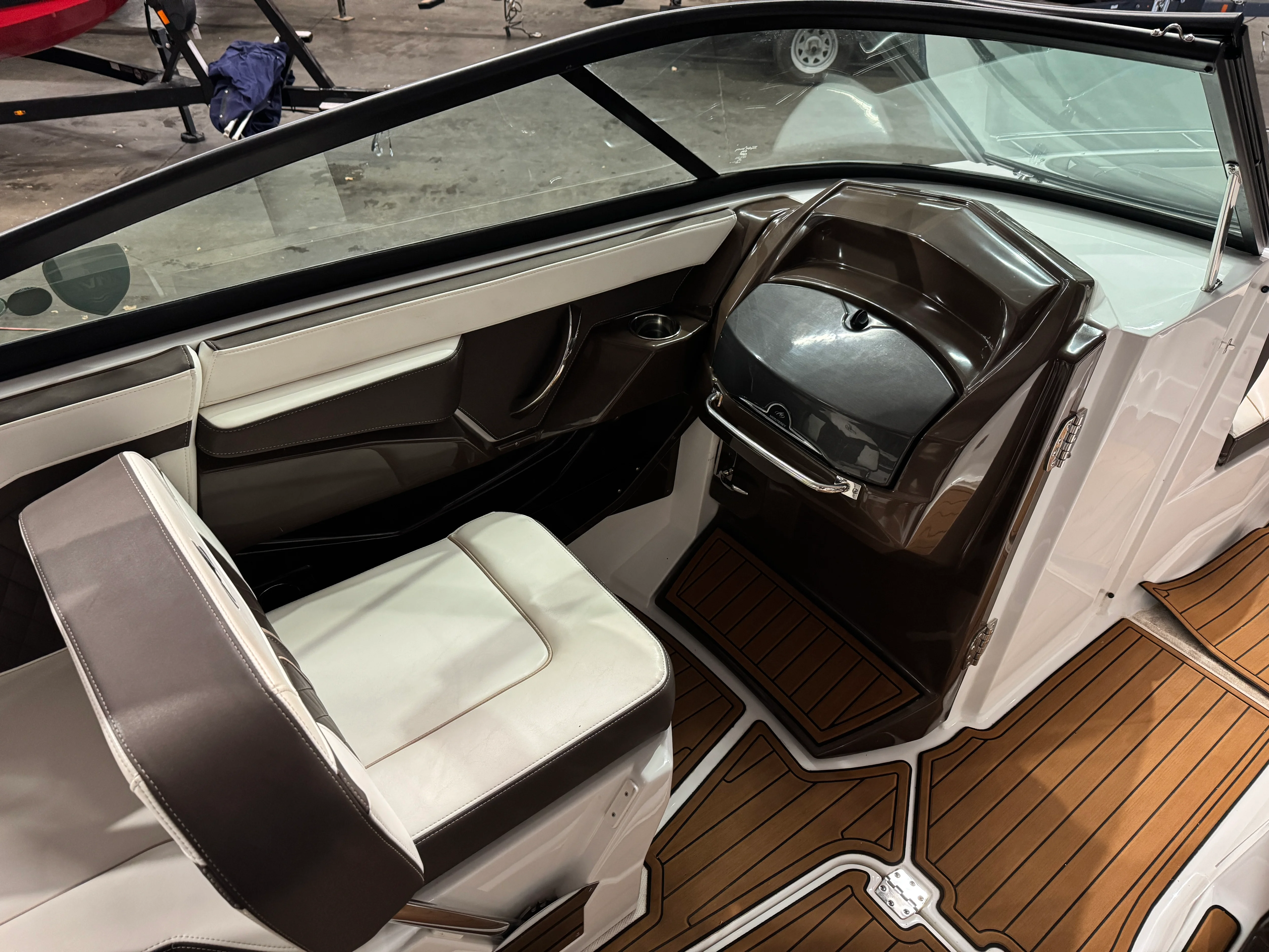 2018 Monterey 258SS Image Thumbnail #24