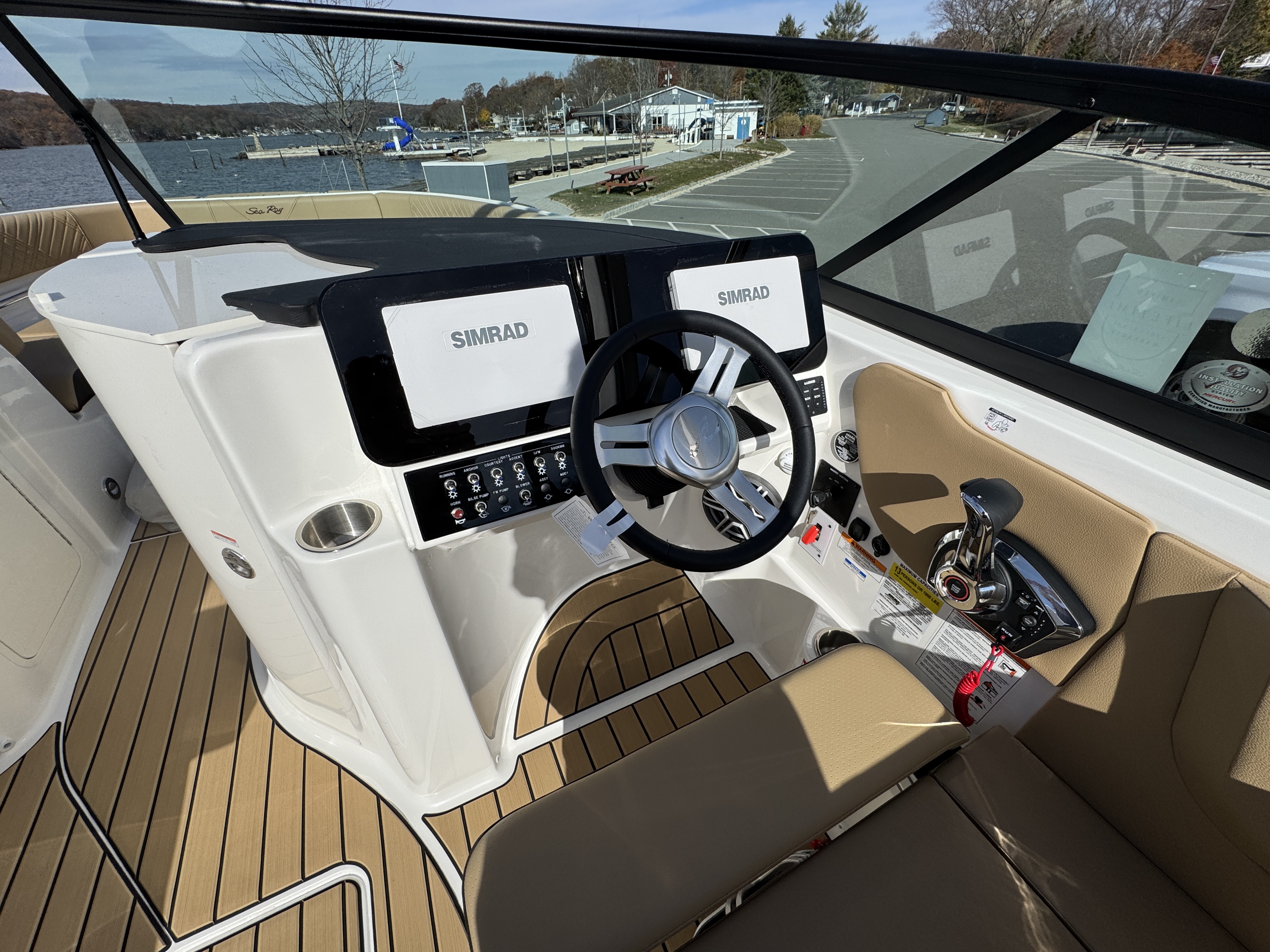 2026 Sea Ray SDX 230 Image Thumbnail #20