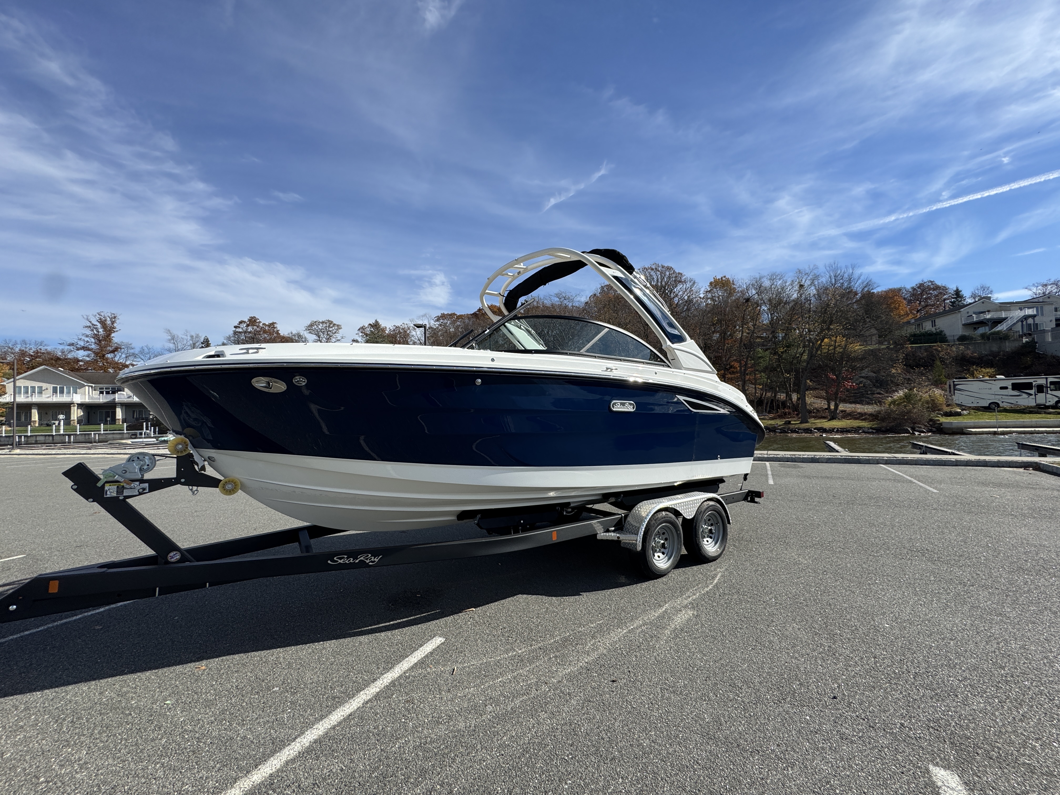 2026 Sea Ray SDX 230 Image Thumbnail #37