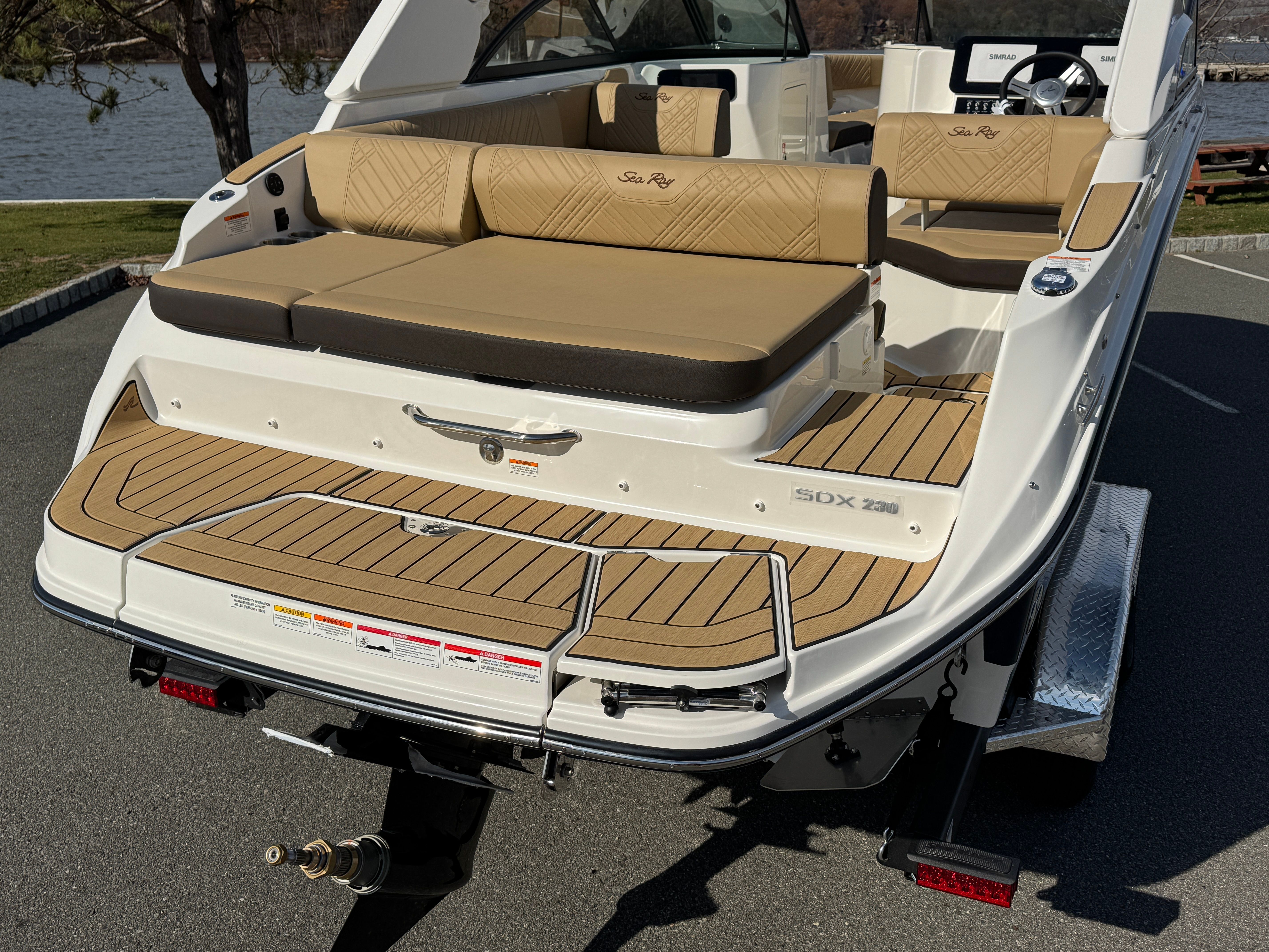 2026 Sea Ray SDX 230 Image Thumbnail #8