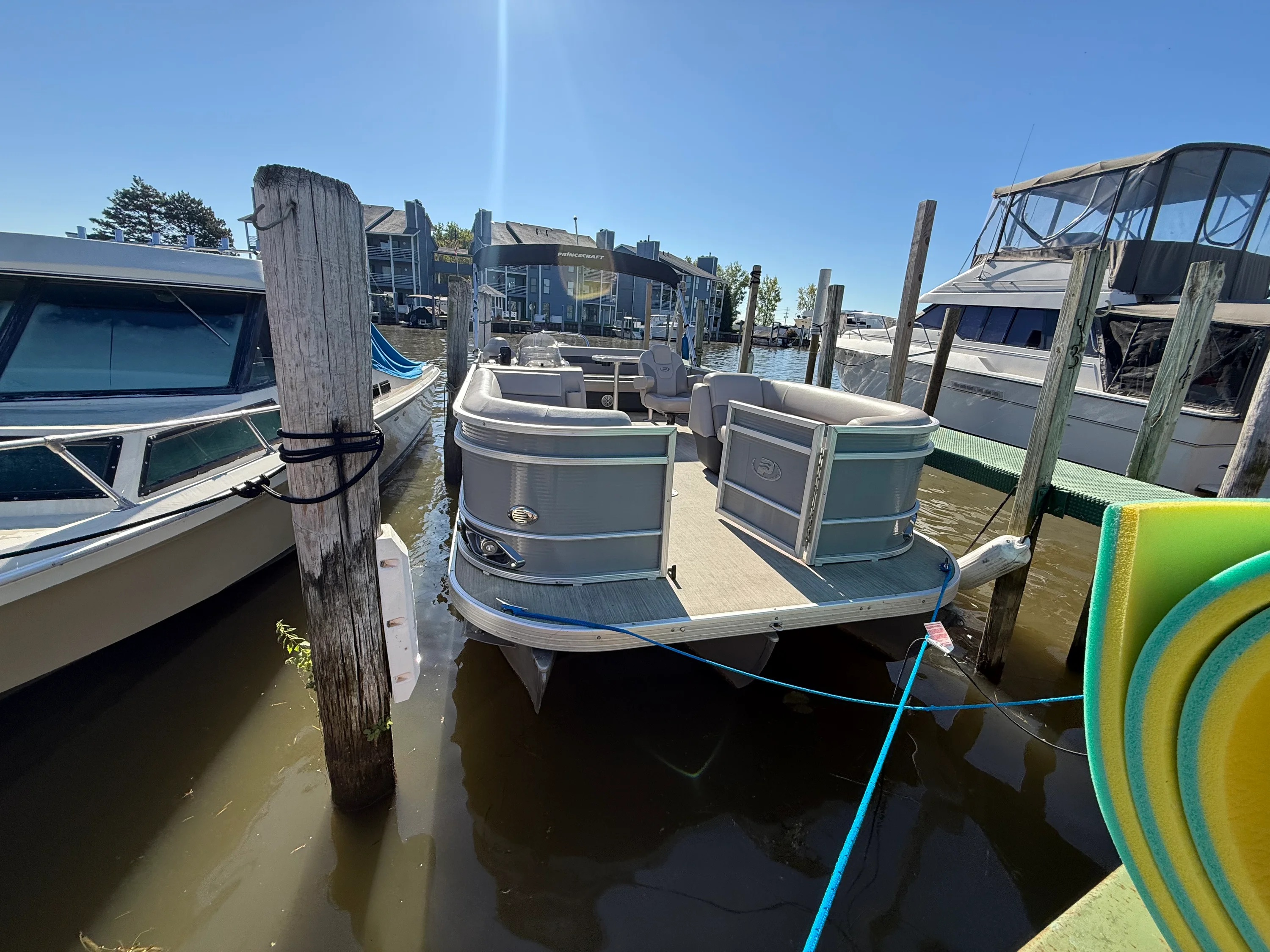 2020 Princecraft VECTRA 23 Image Thumbnail #3