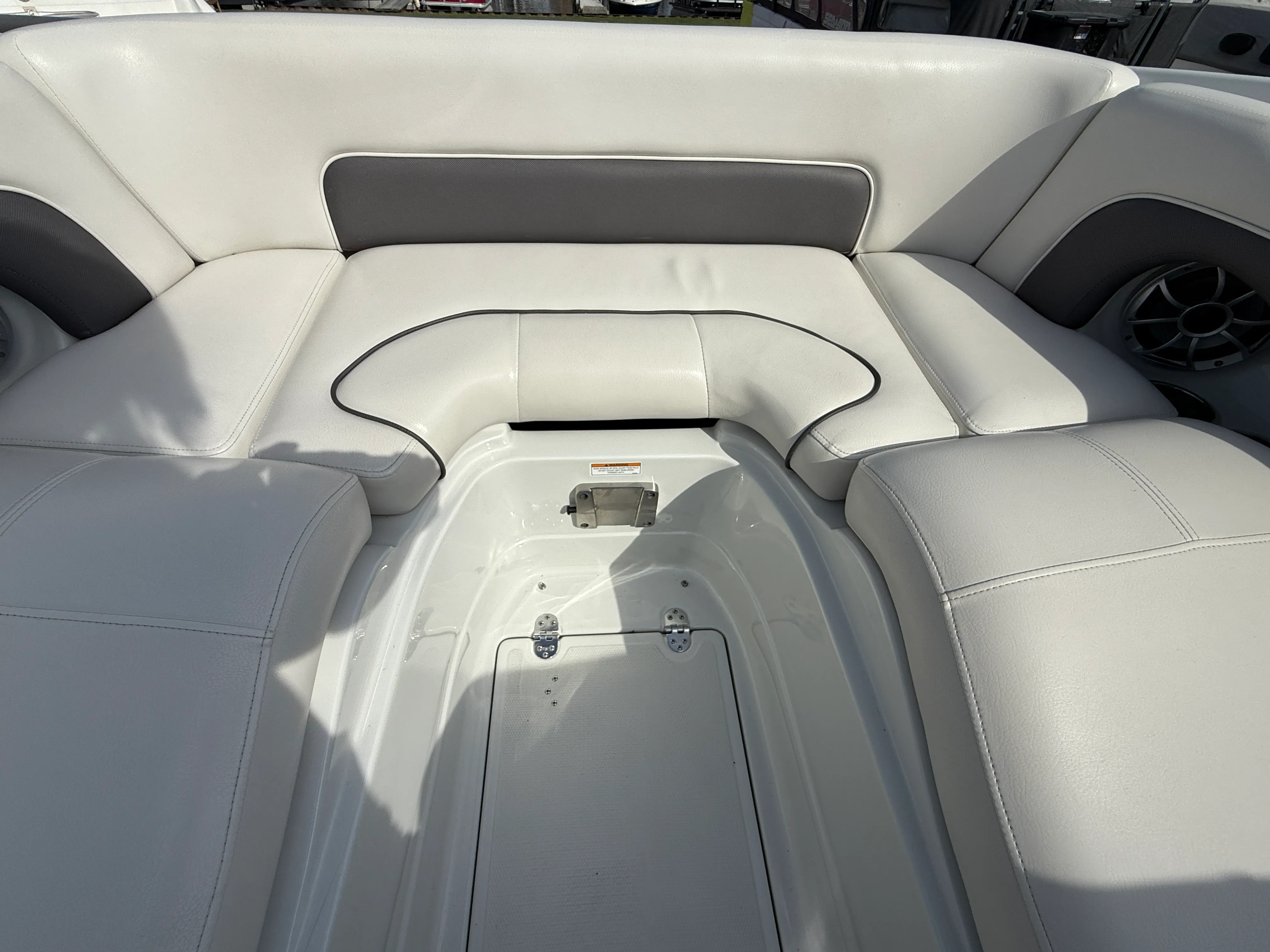 2017 Crownline E4 17 Image Thumbnail #24