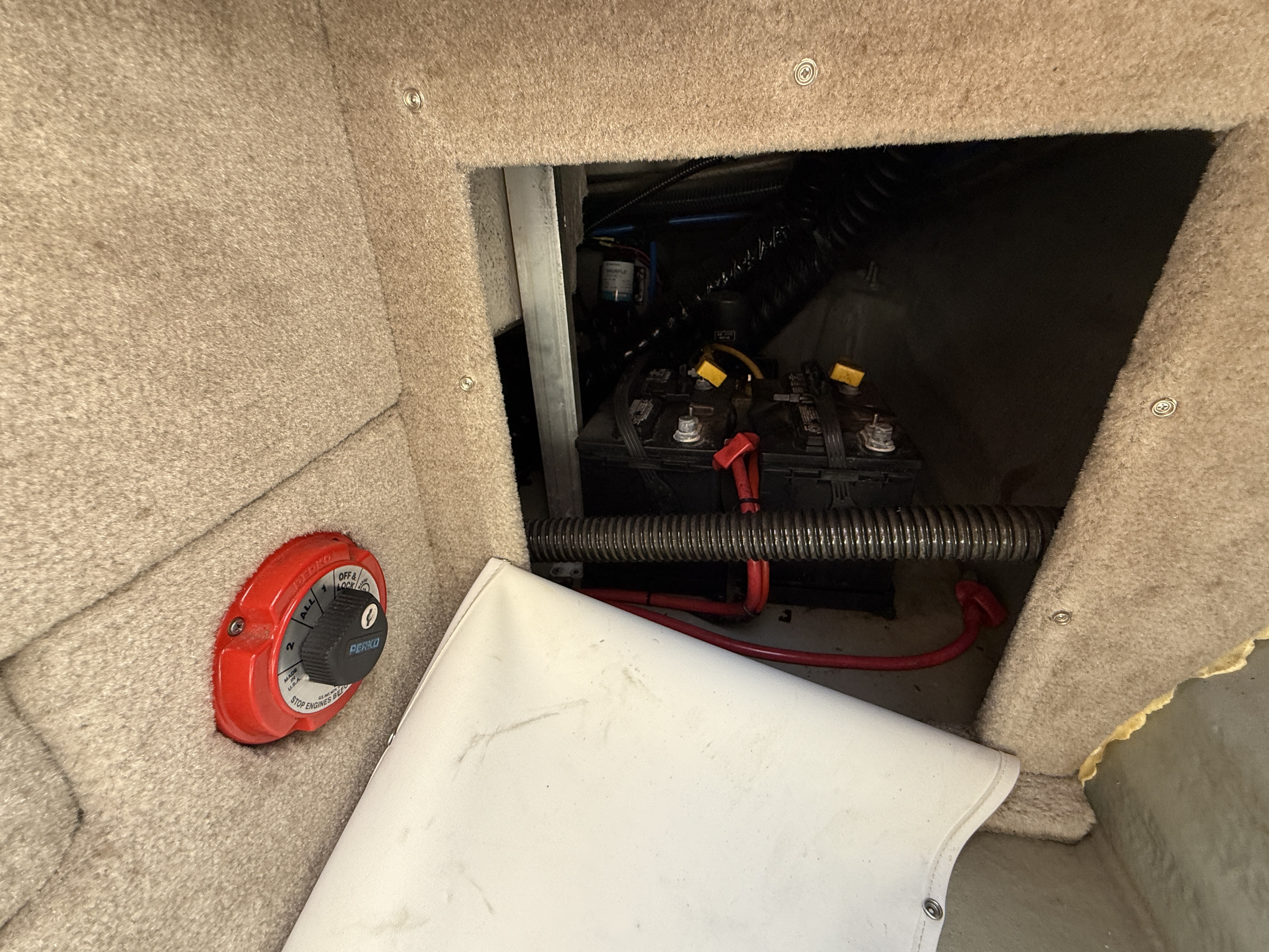 2017 Crownline E4 17 Image Thumbnail #37