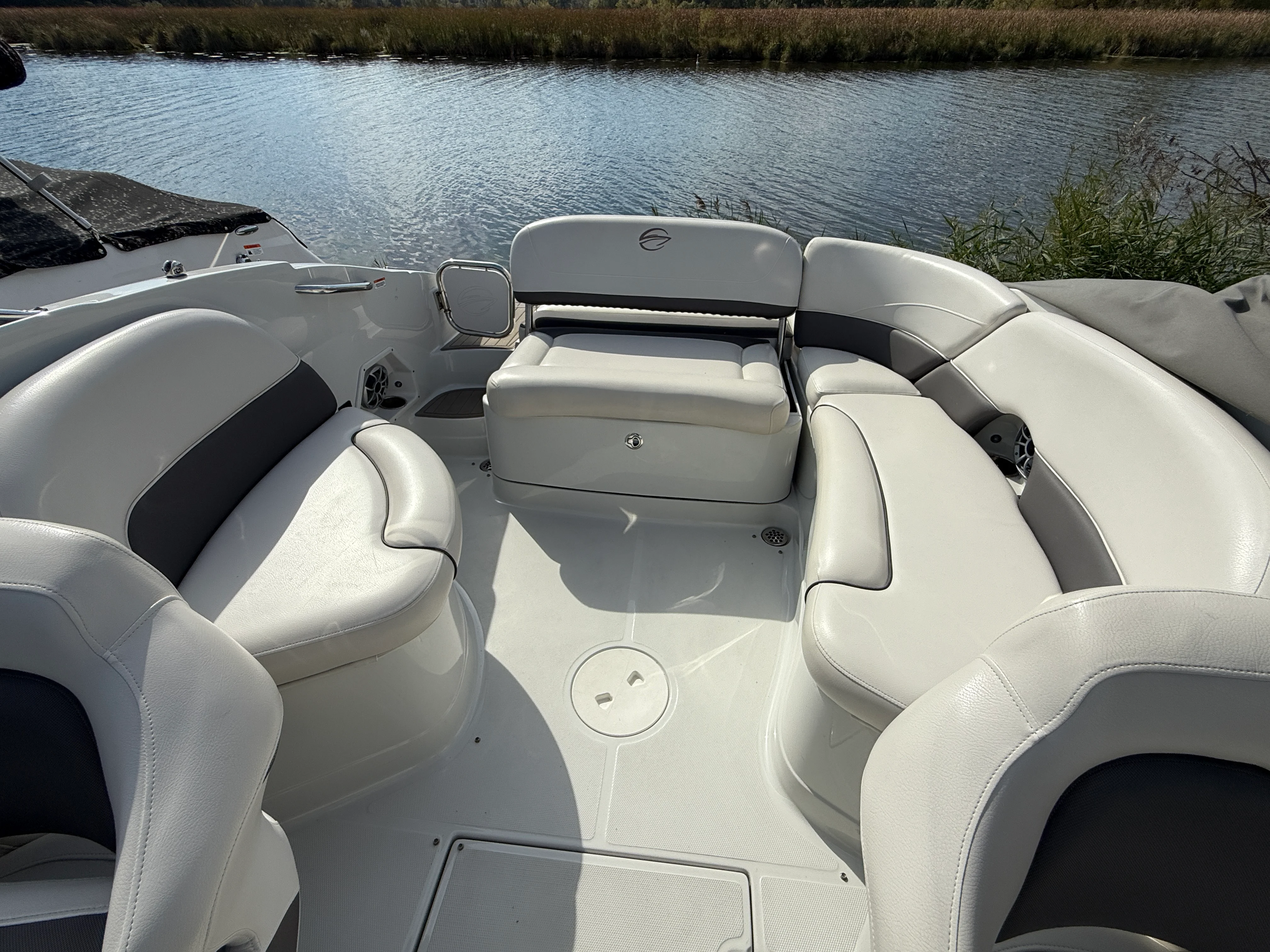 2017 Crownline E4 17 Image Thumbnail #8