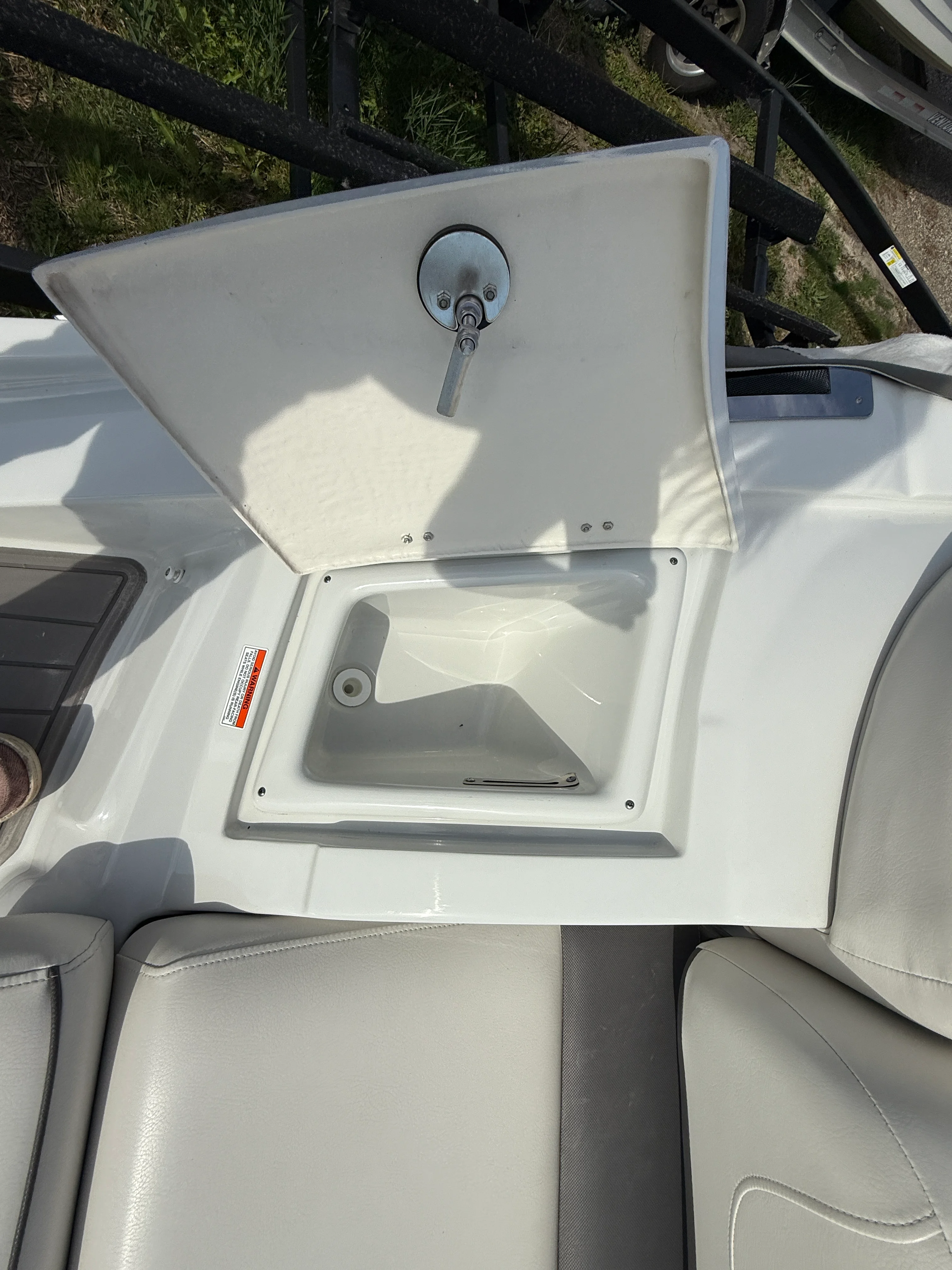 2017 Crownline E4 17 Image Thumbnail #33