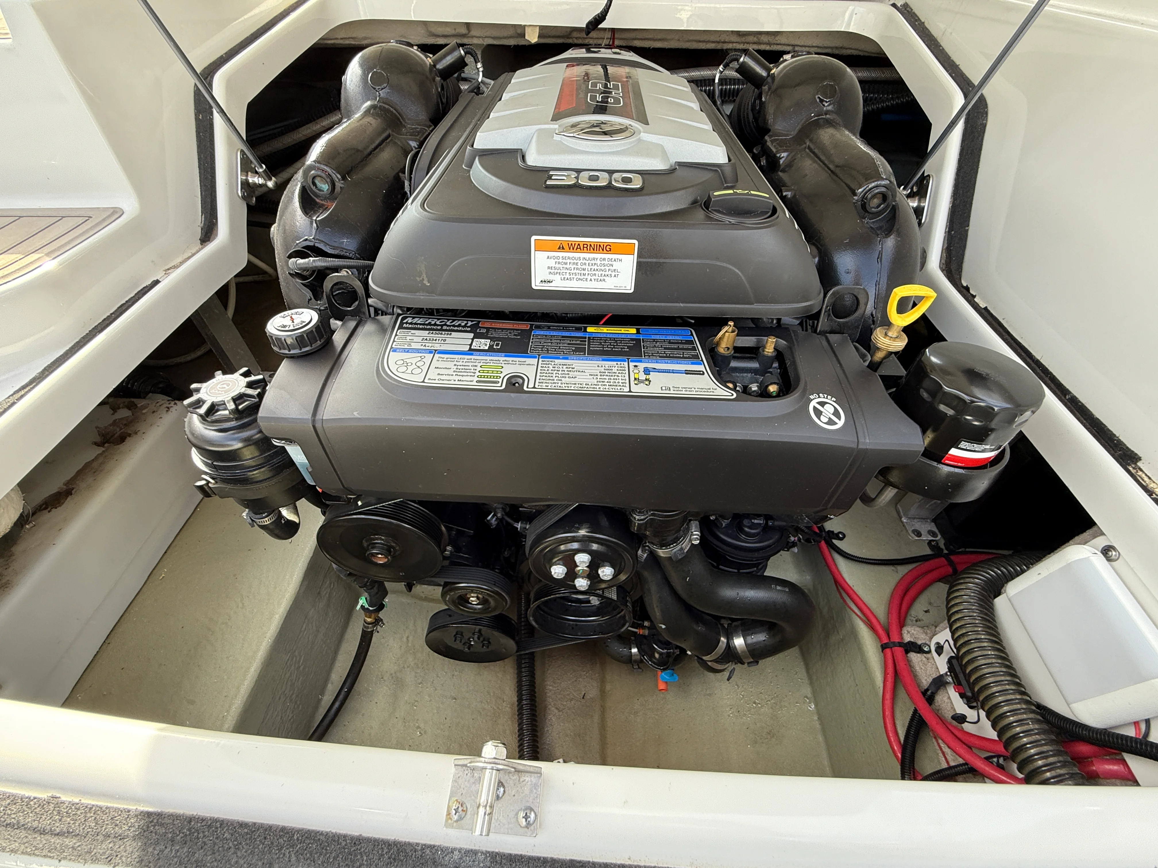 2017 Crownline E4 17 Image Thumbnail #36