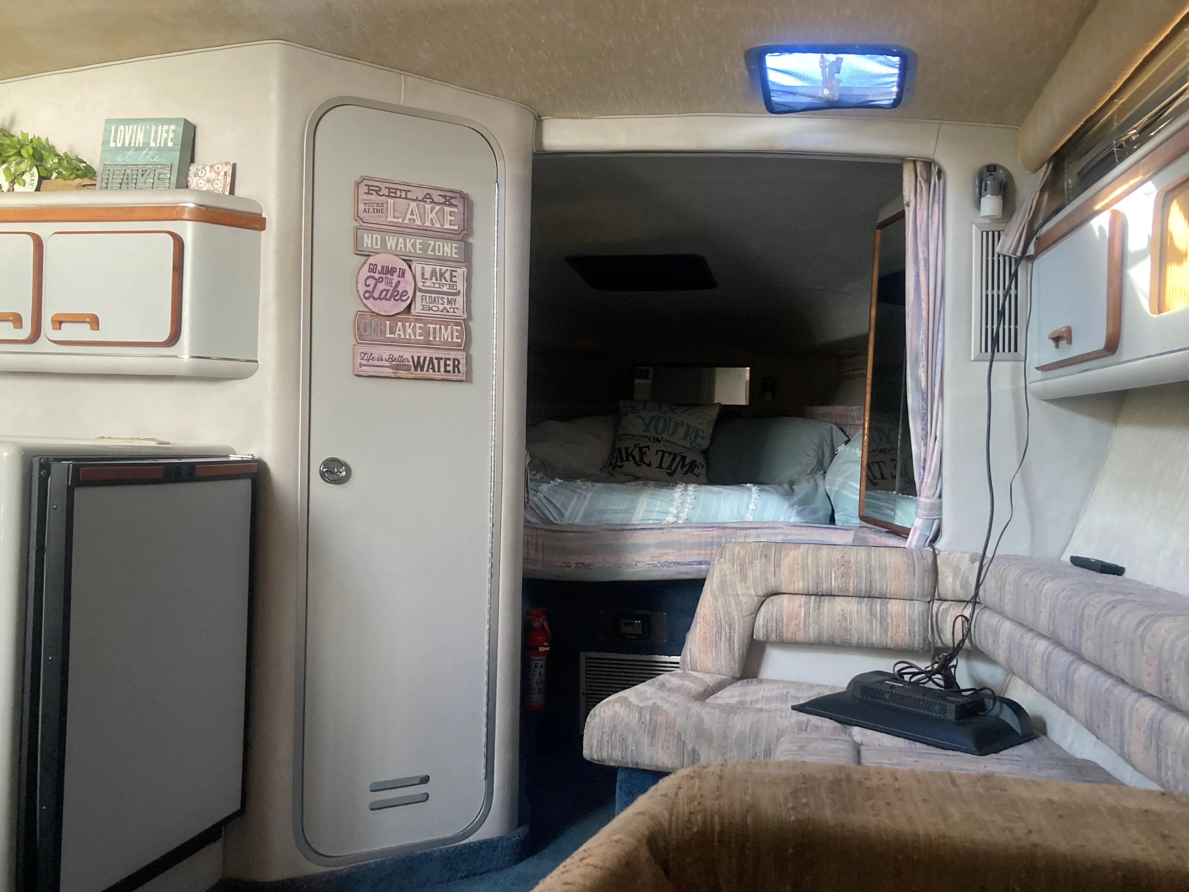 1990 Sea Ray 310 SD Image Thumbnail #26