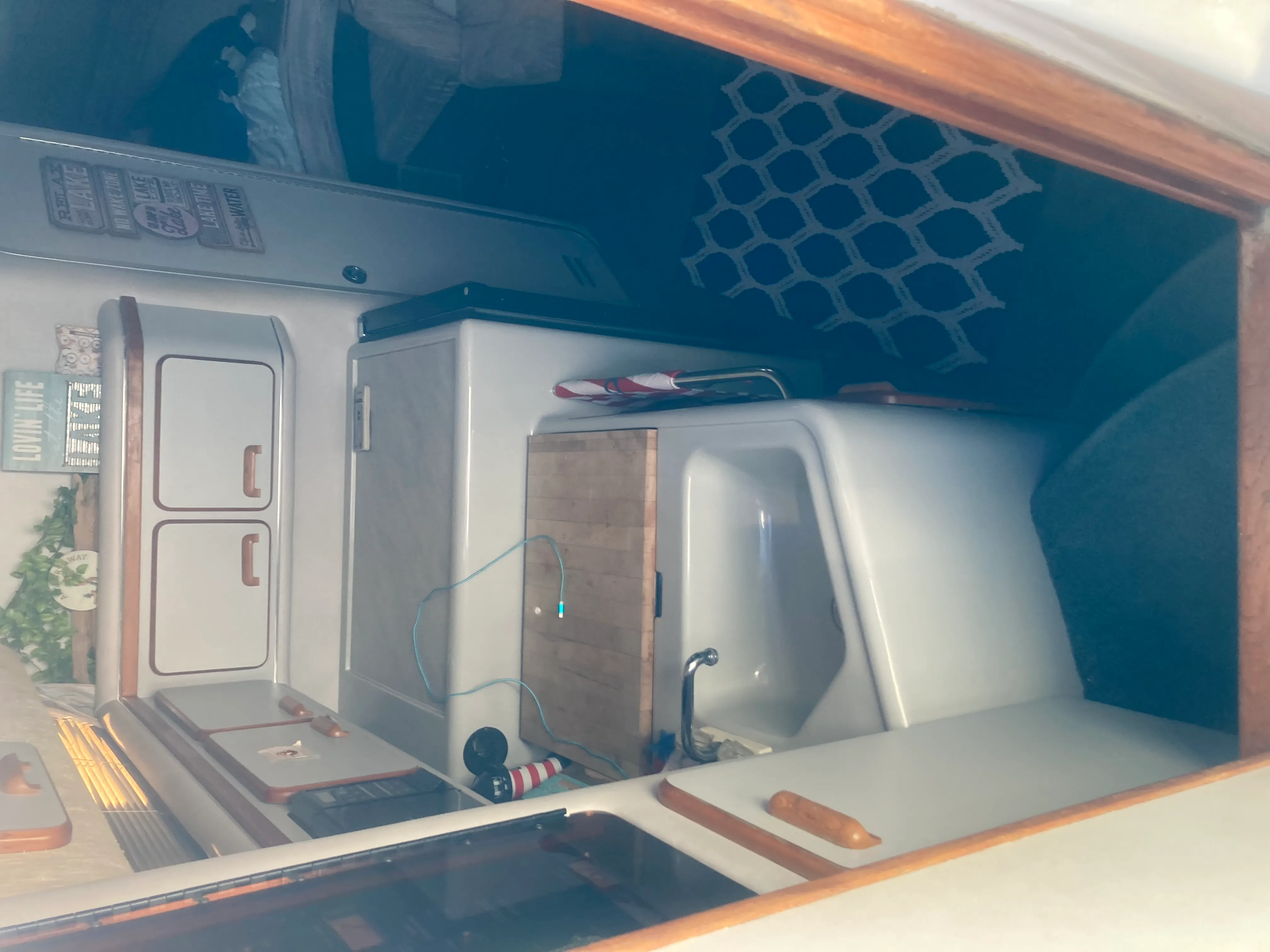 1990 Sea Ray 310 SD Image Thumbnail #17