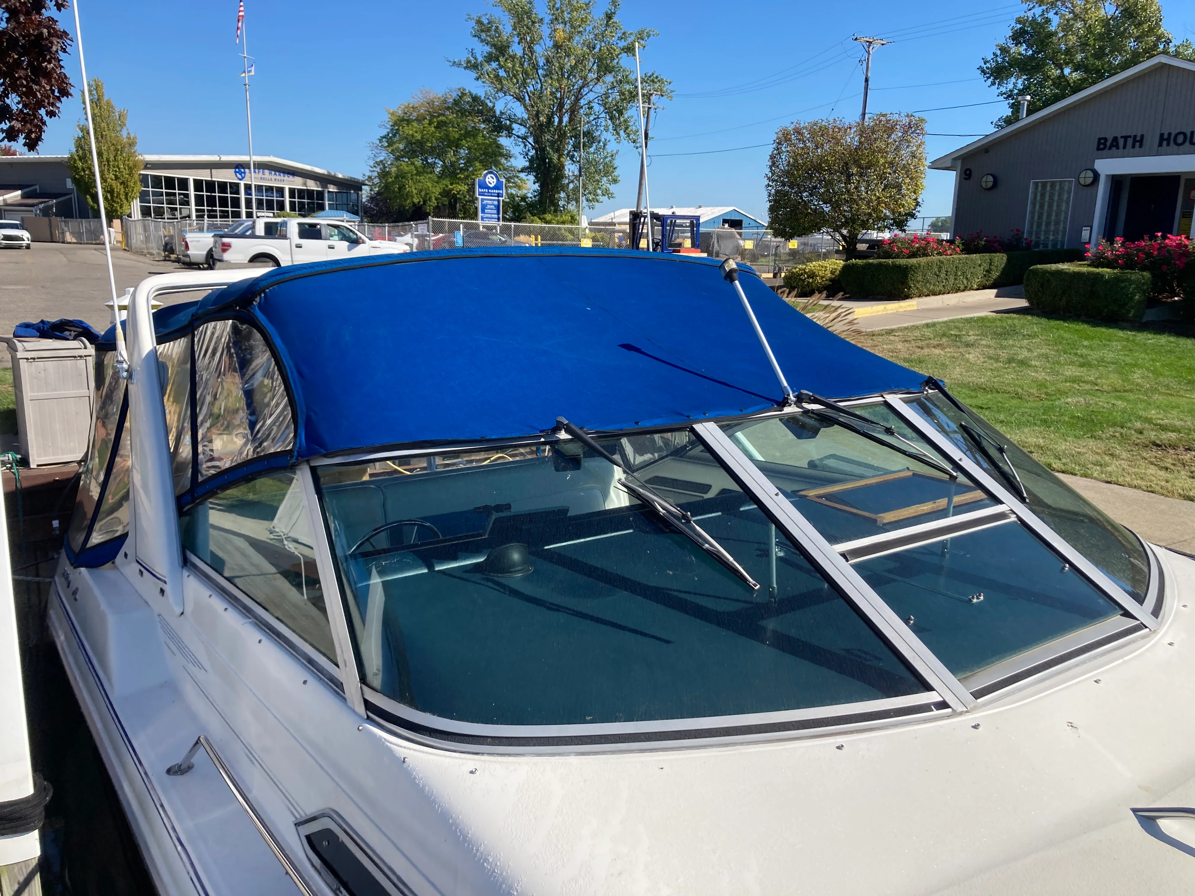 1990 Sea Ray 310 SD Image Thumbnail #3