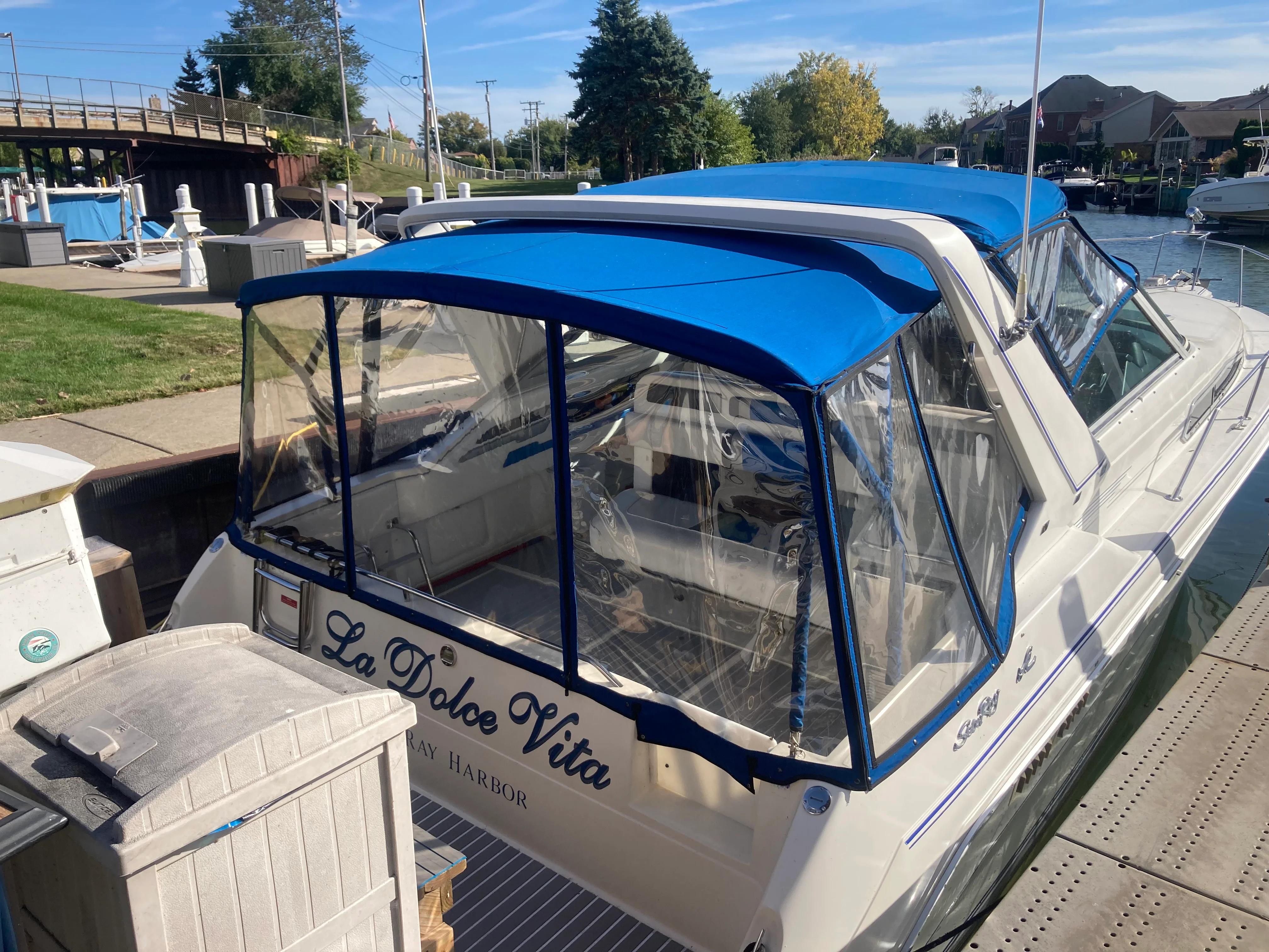 1990 Sea Ray 310 SD Image Thumbnail #5