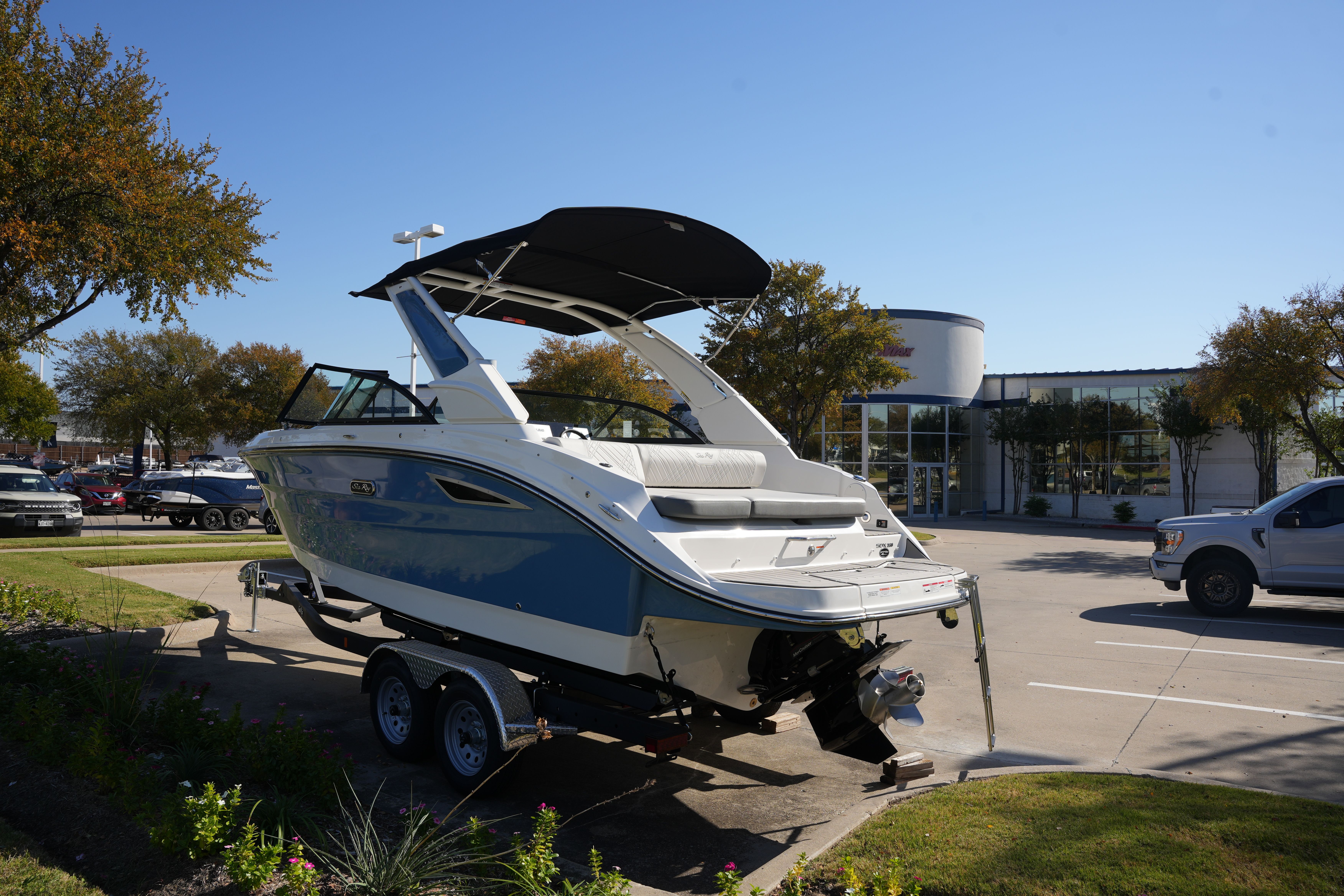 2026 Sea Ray SDX 230 Image Thumbnail #6