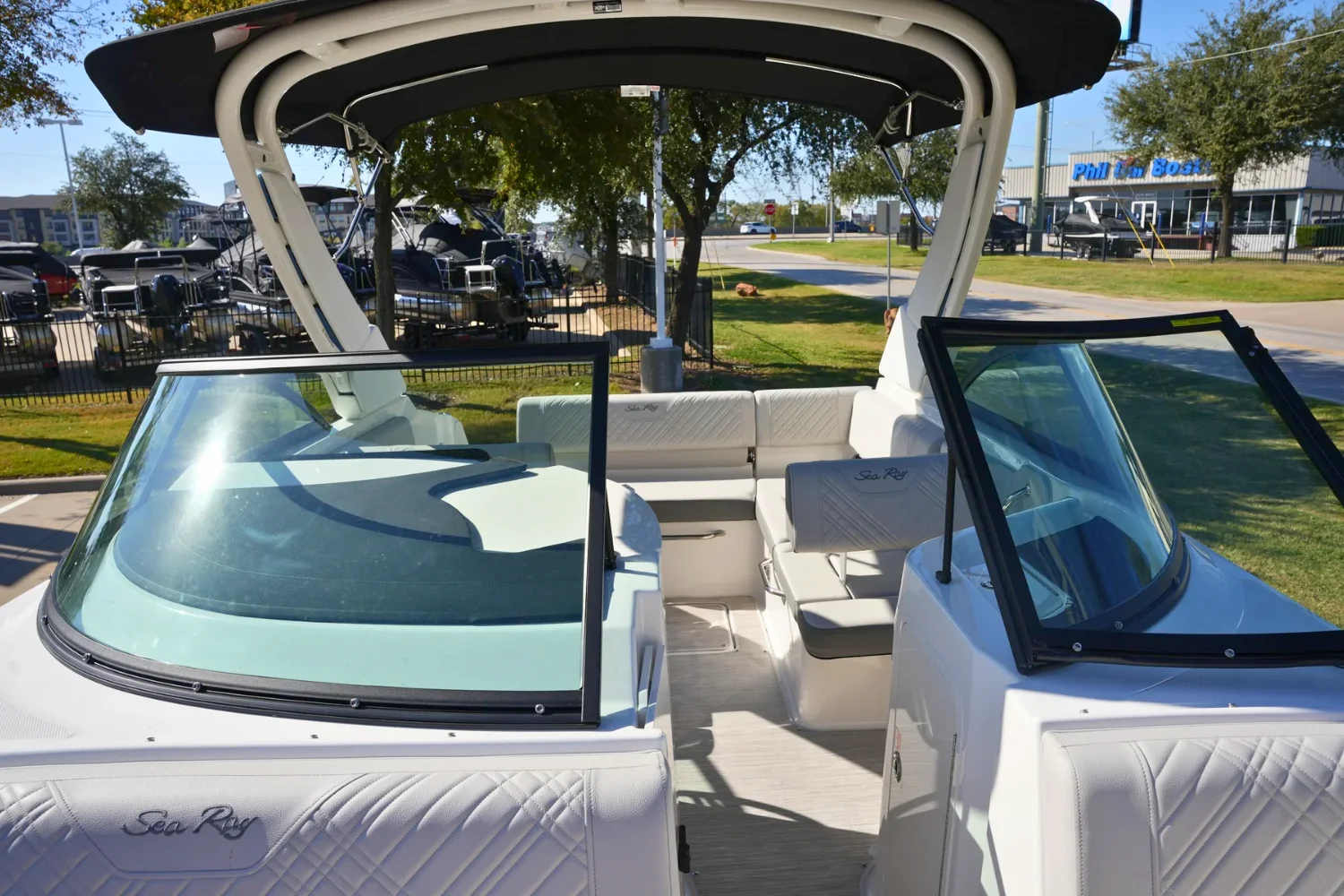 2026 Sea Ray SDX 230 Image Thumbnail #29