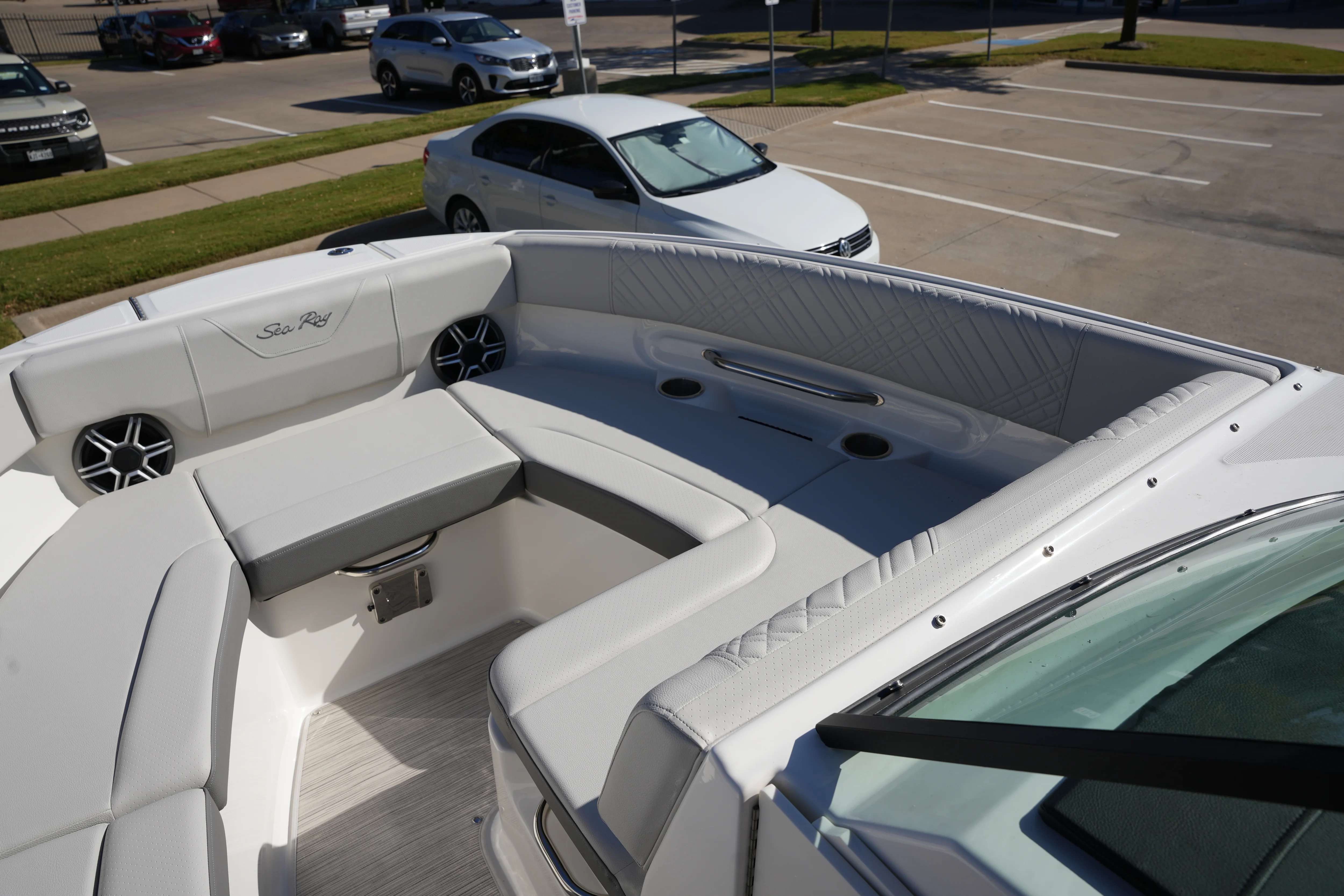 2026 Sea Ray SDX 230 Image Thumbnail #26