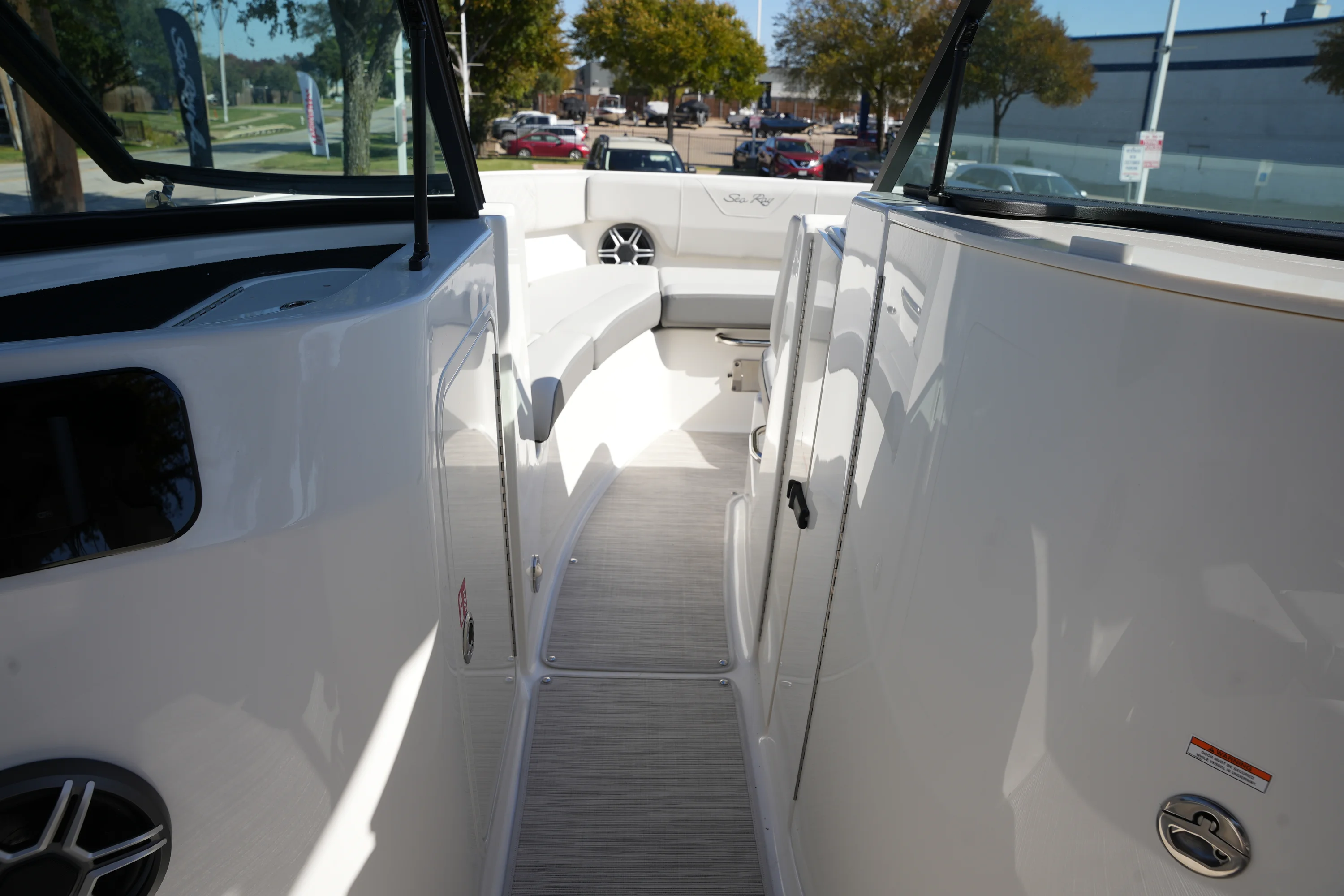 2026 Sea Ray SDX 230 Image Thumbnail #23