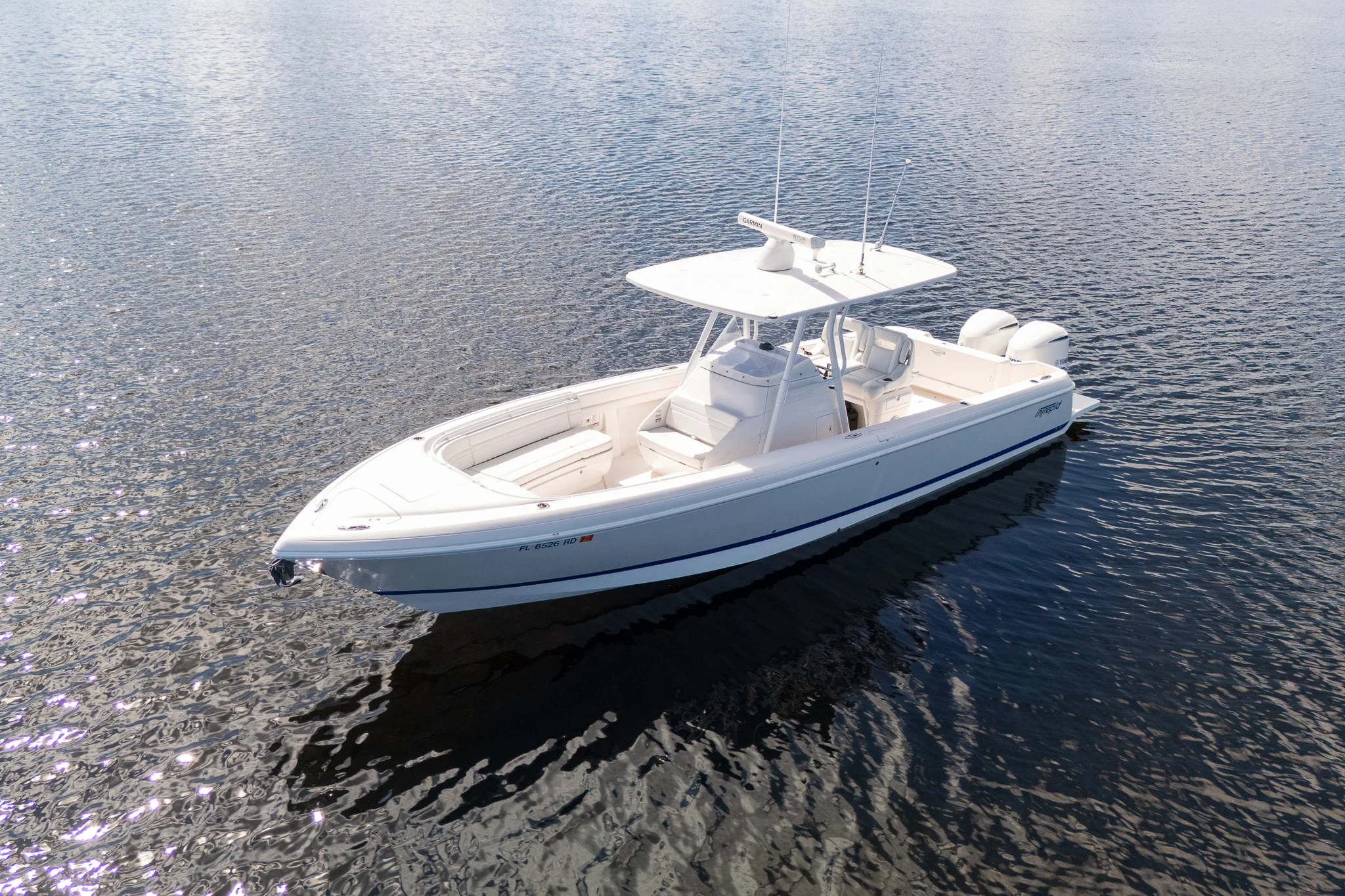 2016 Intrepid 327 CC Image Thumbnail #1