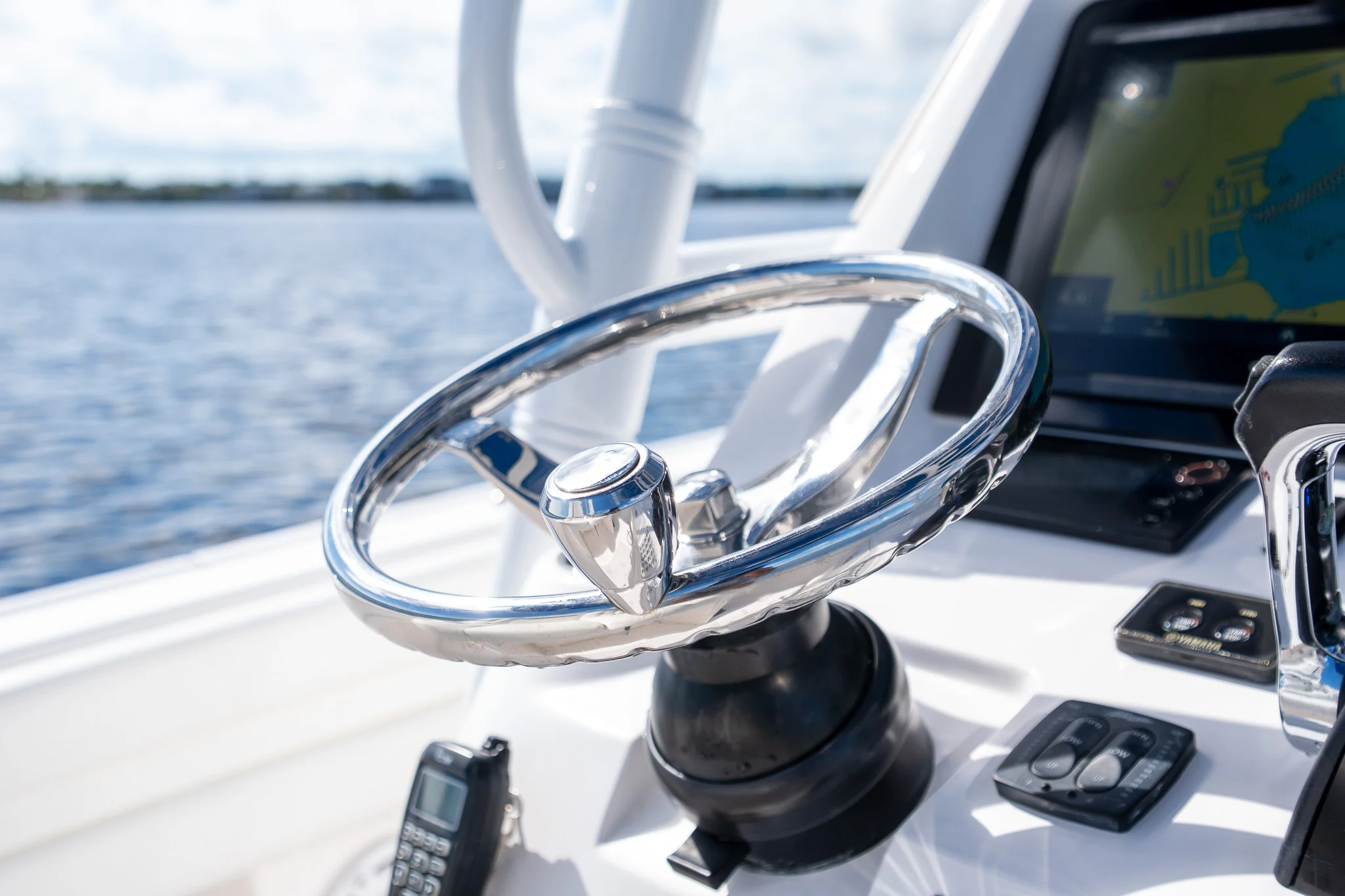 2016 Intrepid 327 CC Image Thumbnail #24