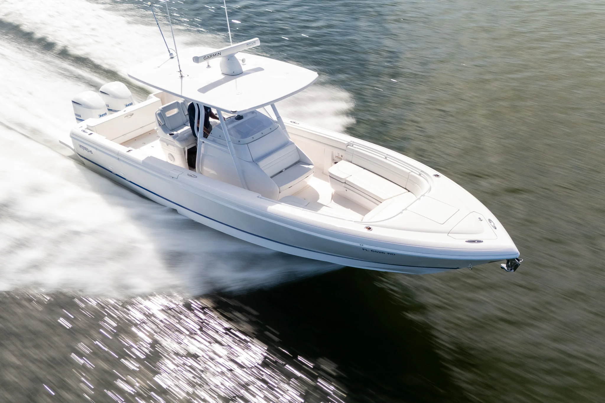 2016 Intrepid 327 CC Image Thumbnail #5