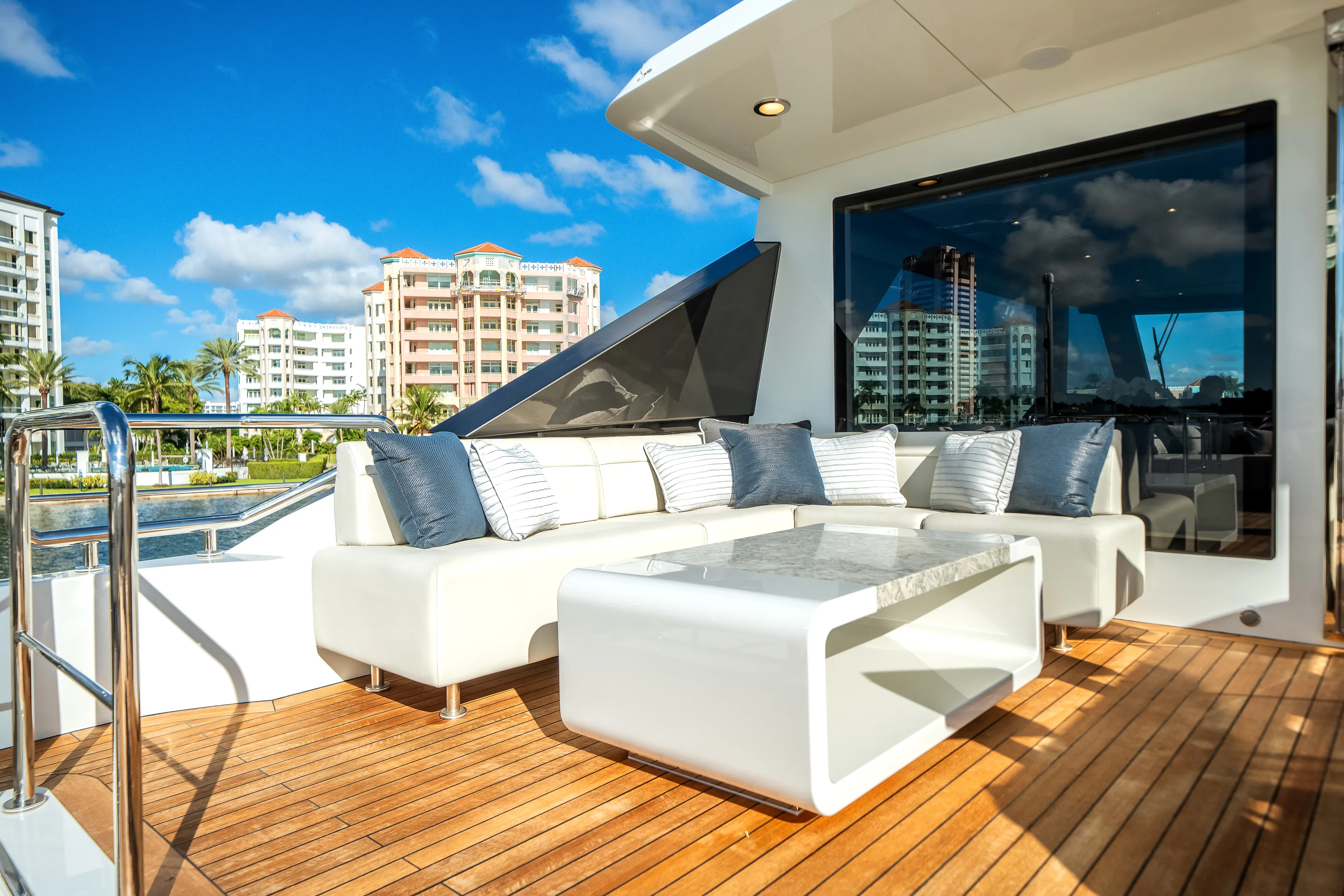 2022 Ocean Alexander 32L Image Thumbnail #63