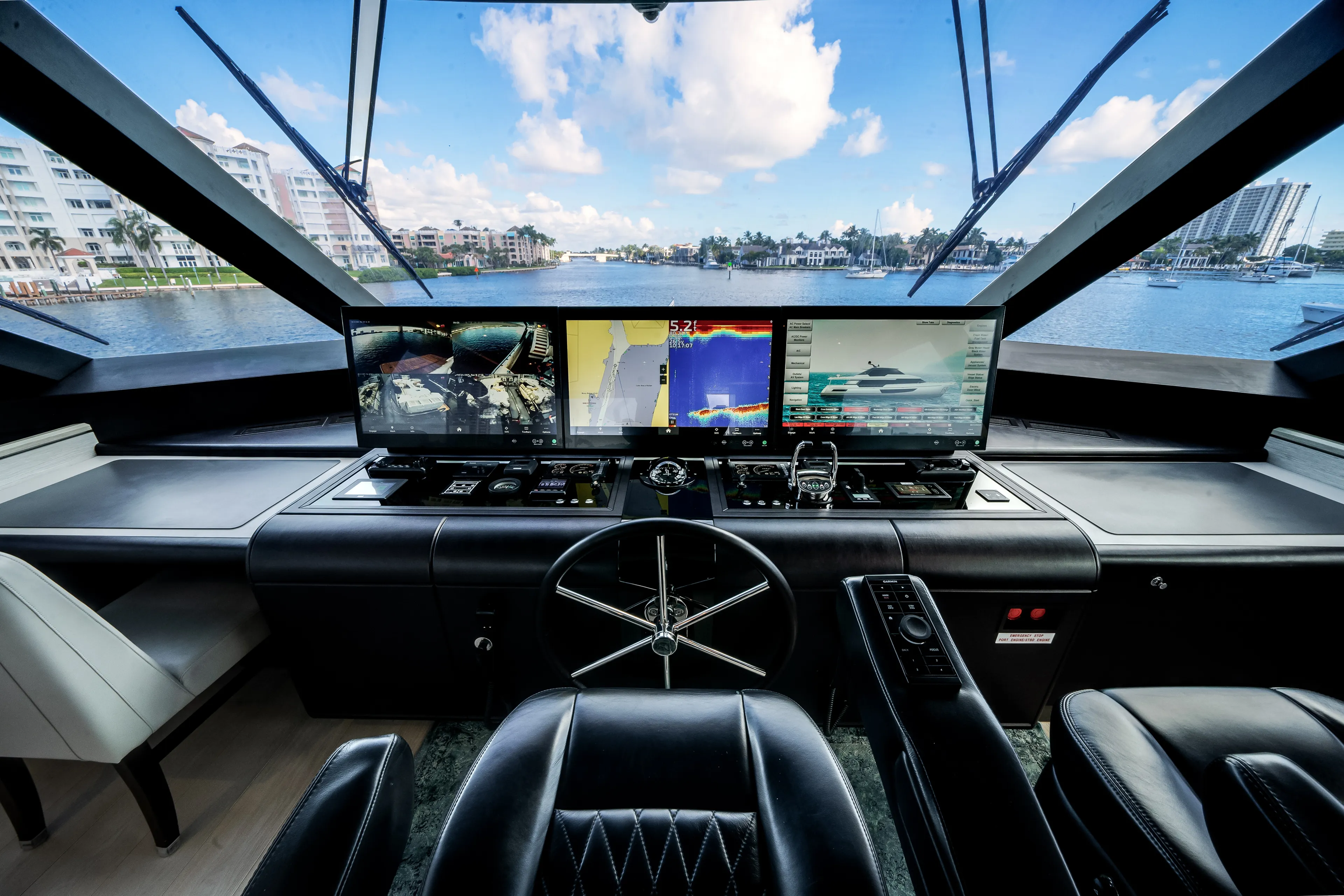 2022 Ocean Alexander 32L Image Thumbnail #58