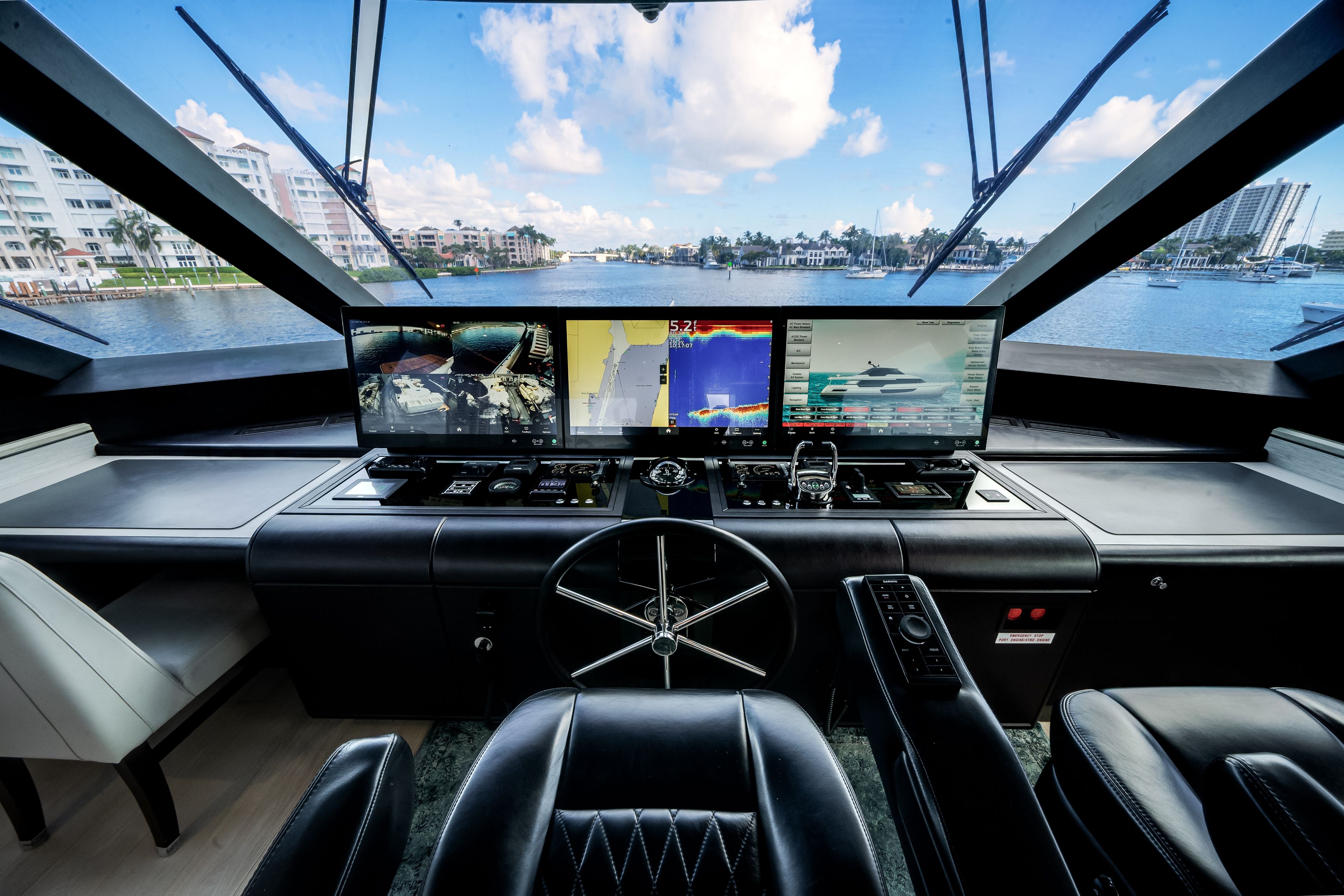 2022 Ocean Alexander 32L Image Thumbnail #58