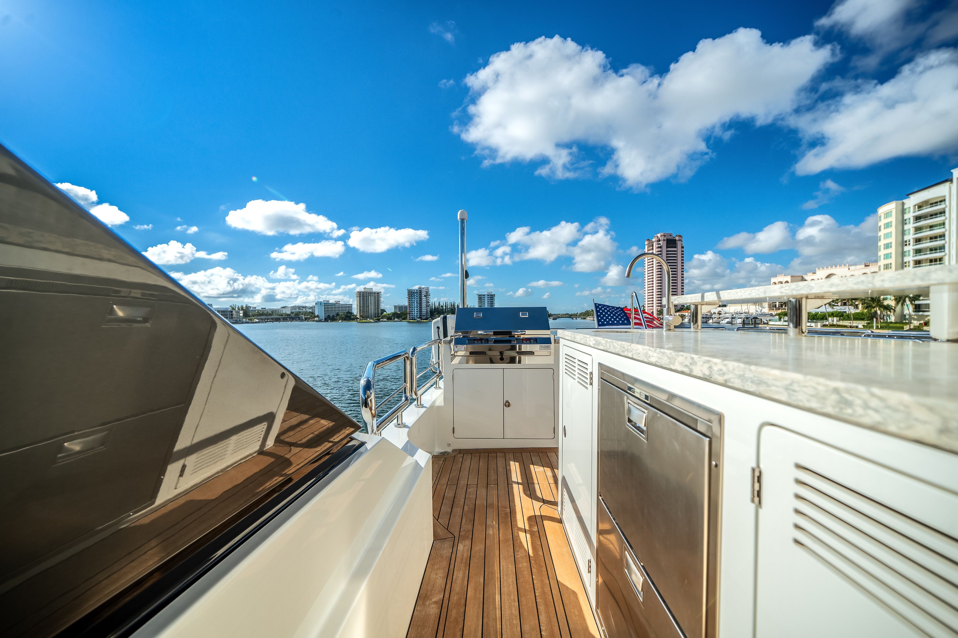 2022 Ocean Alexander 32L Image Thumbnail #62