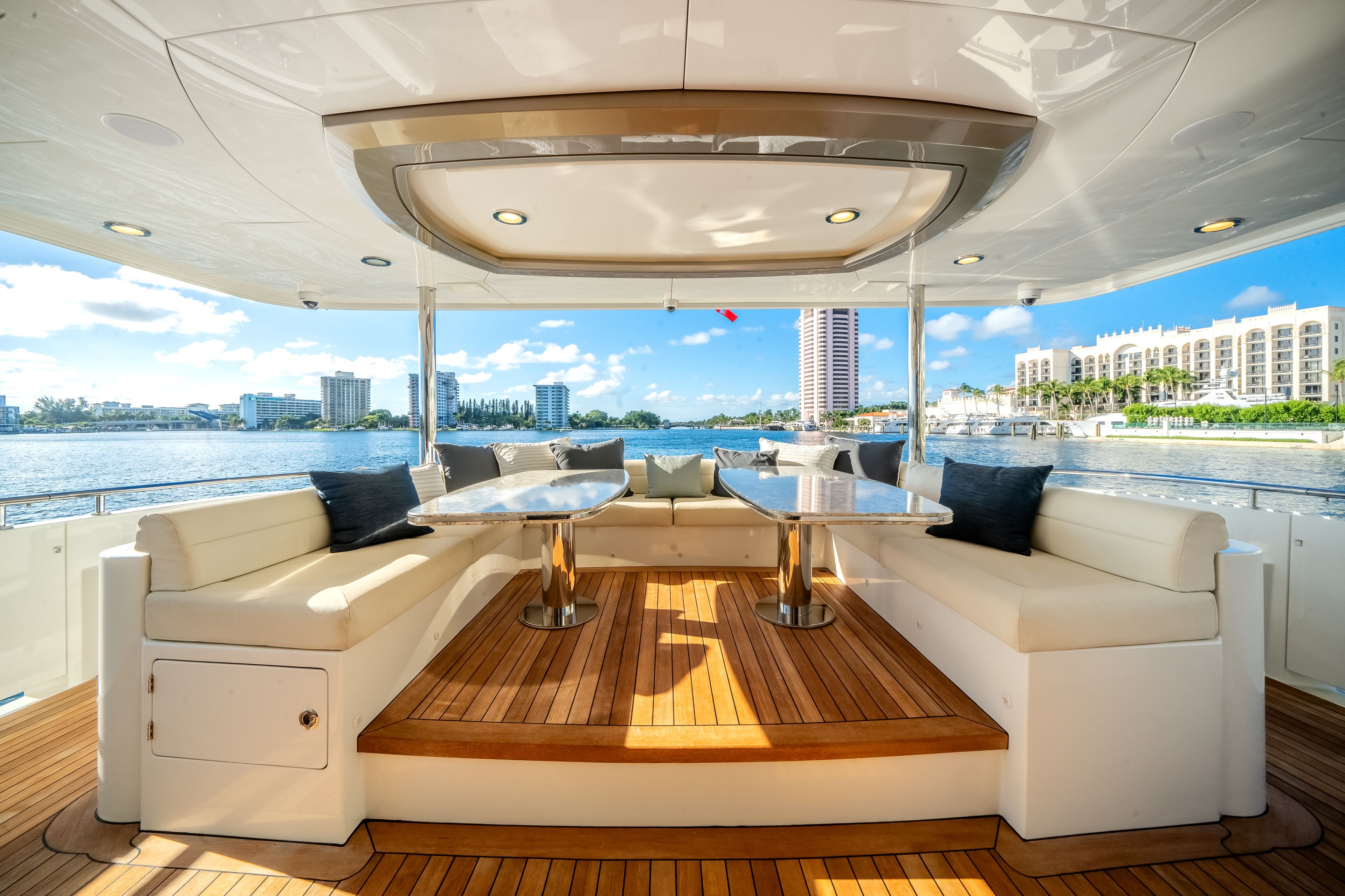 2022 Ocean Alexander 32L Image Thumbnail #70