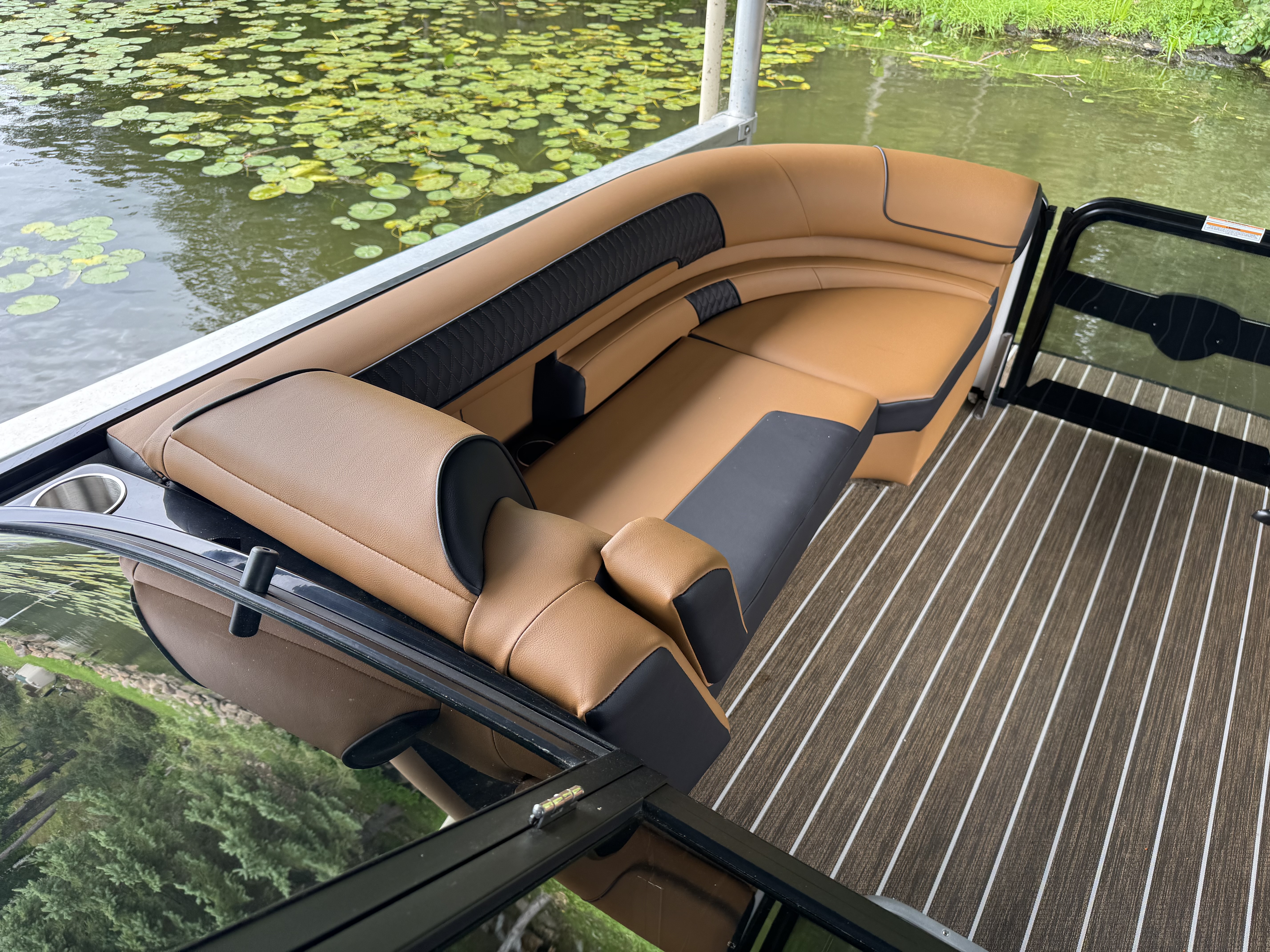 2025 Premier 250 SOLARIS SPORT Image Thumbnail #4