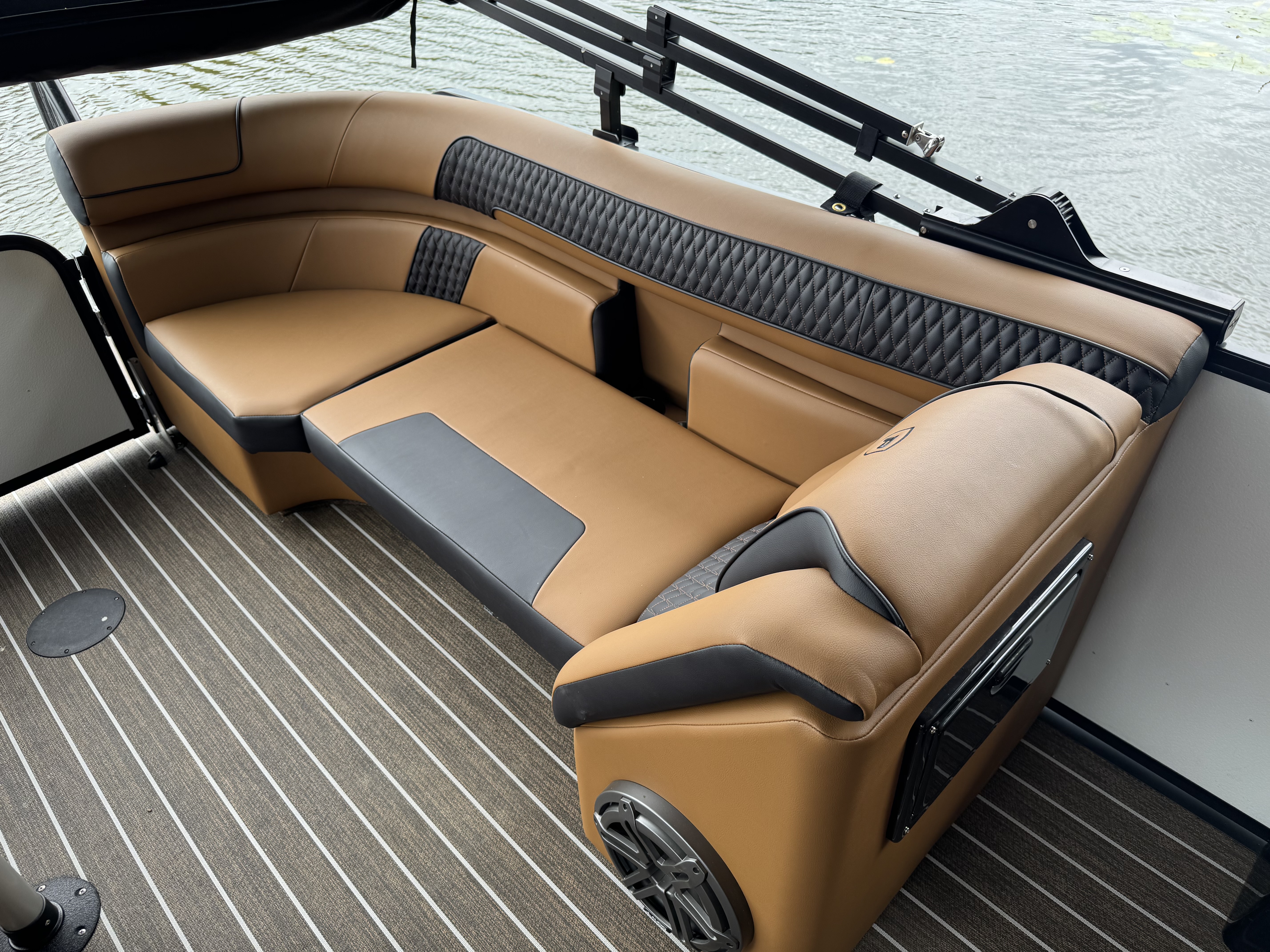 2025 Premier 250 SOLARIS SPORT Image Thumbnail #10