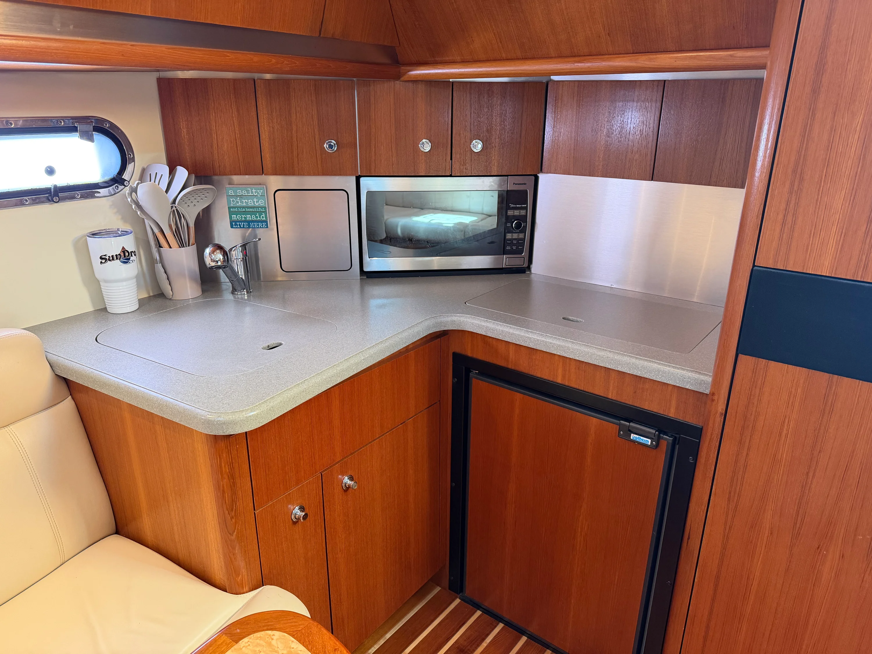 2006 Tiara Yachts 3600 SOVRAN Image Thumbnail #26